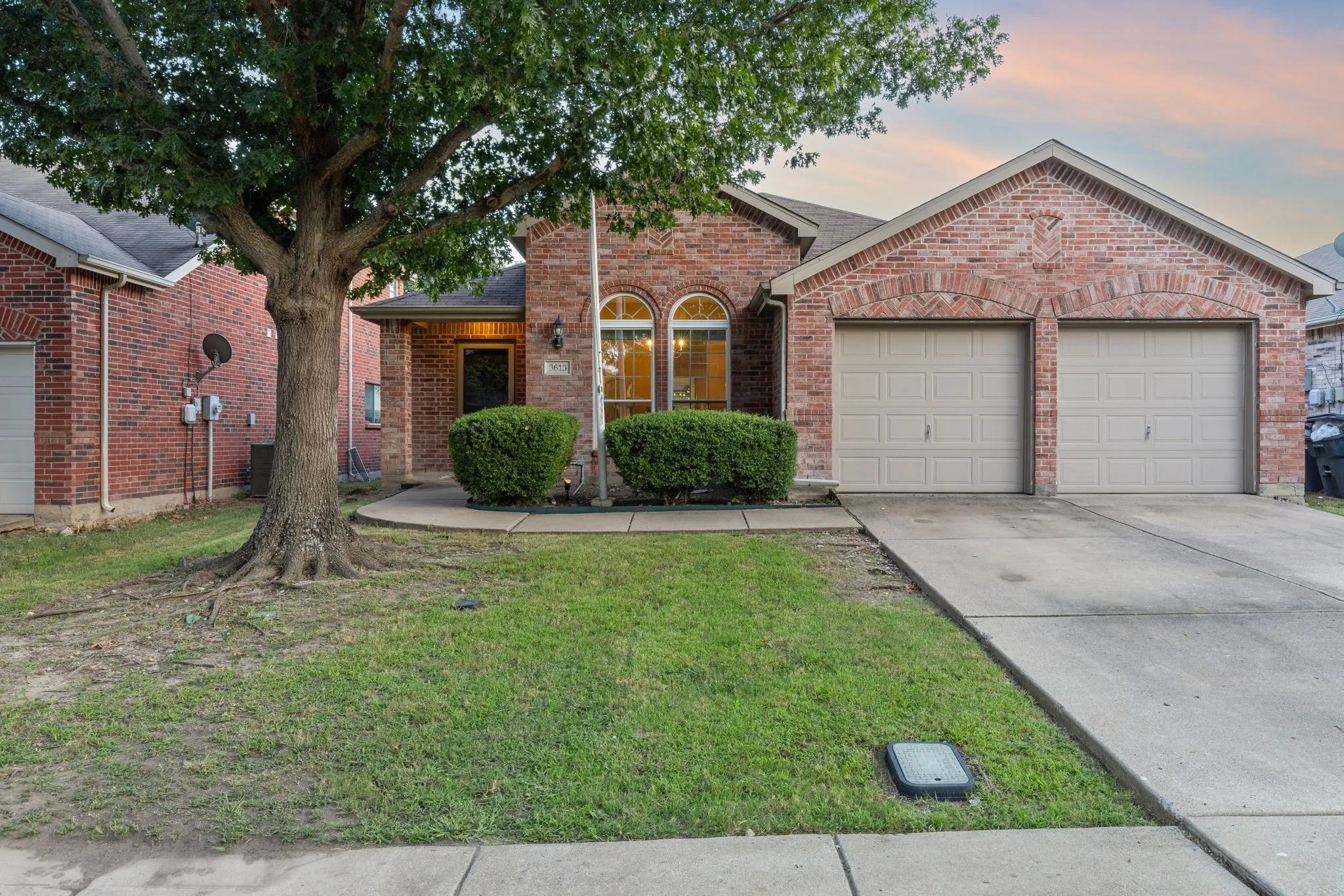 Single Family Residence For Sale in Collin County , 3613 Truman Street, Mc Kinney, Texas 75071, 3 Bedroom, 2 Bathroom, 2 Garage spaces, 1,787 Sqft, built in 2004, mls#21346048, Real Estate Agent in Mc Kinney, Homes For Sale in Collin county, Homes For Sale in Mc Kinney, Realtor in Mc Kinney Texas, Real Estate Brokerage Independent Realty Texas, Luminita Cordes Realtor