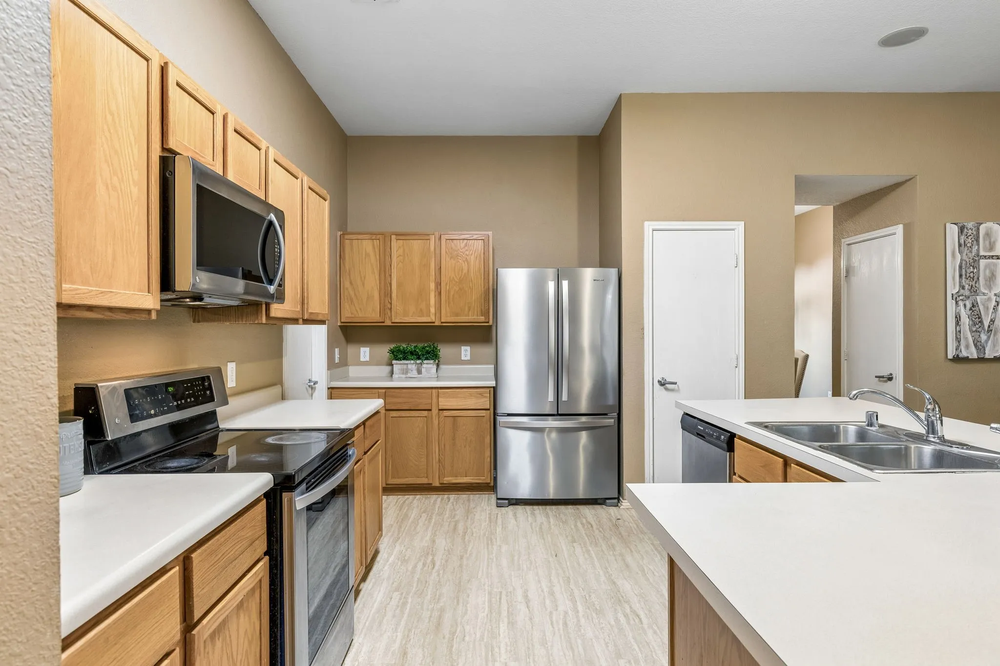 Single Family Residence For Sale in Collin County , 3613 Truman Street, Mc Kinney, Texas 75071, 3 Bedroom, 2 Bathroom, 2 Garage spaces, 1,787 Sqft, built in 2004, mls#21346048, Real Estate Agent in Mc Kinney, Homes For Sale in Collin county, Homes For Sale in Mc Kinney, Realtor in Mc Kinney Texas, Real Estate Brokerage Independent Realty Texas, Luminita Cordes Realtor