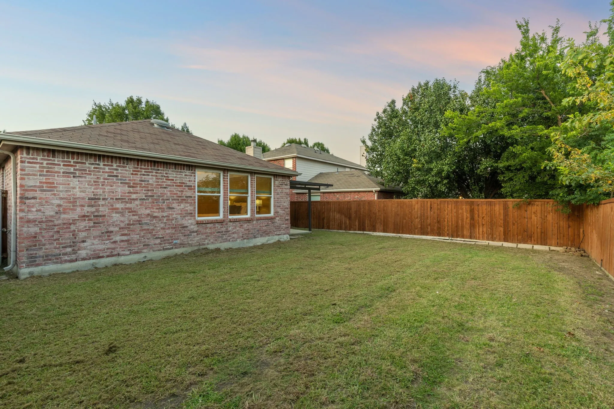 Single Family Residence For Sale in Collin County , 3613 Truman Street, Mc Kinney, Texas 75071, 3 Bedroom, 2 Bathroom, 2 Garage spaces, 1,787 Sqft, built in 2004, mls#21346048, Real Estate Agent in Mc Kinney, Homes For Sale in Collin county, Homes For Sale in Mc Kinney, Realtor in Mc Kinney Texas, Real Estate Brokerage Independent Realty Texas, Luminita Cordes Realtor