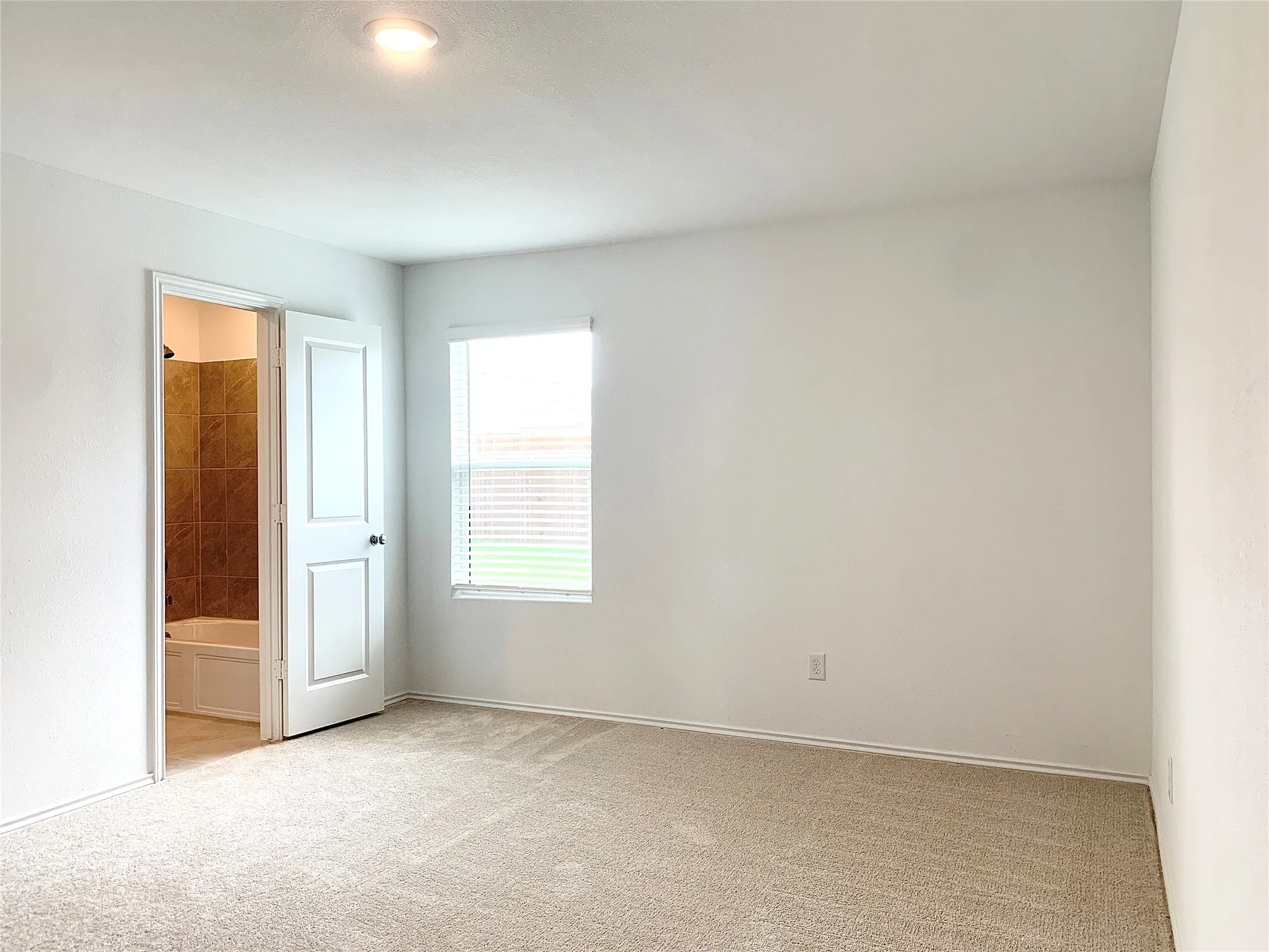 Large primary room