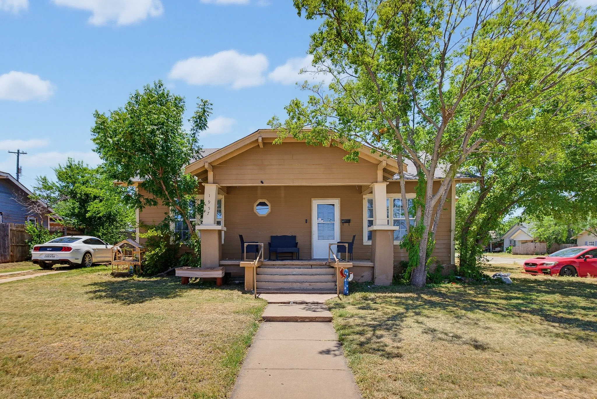 Single Family Residence For Sale in Taylor County , 1957 S 3rd Street, Abilene, Texas 79602, 3 Bedroom, 2 Bathroom, Garage spaces, 1,752 Sqft, built in 1926, mls#21345130, Real Estate Agent in Abilene, Homes For Sale in Taylor county, Homes For Sale in Abilene, Realtor in Abilene Texas, Real Estate Brokerage Independent Realty Texas, Luminita Cordes Realtor