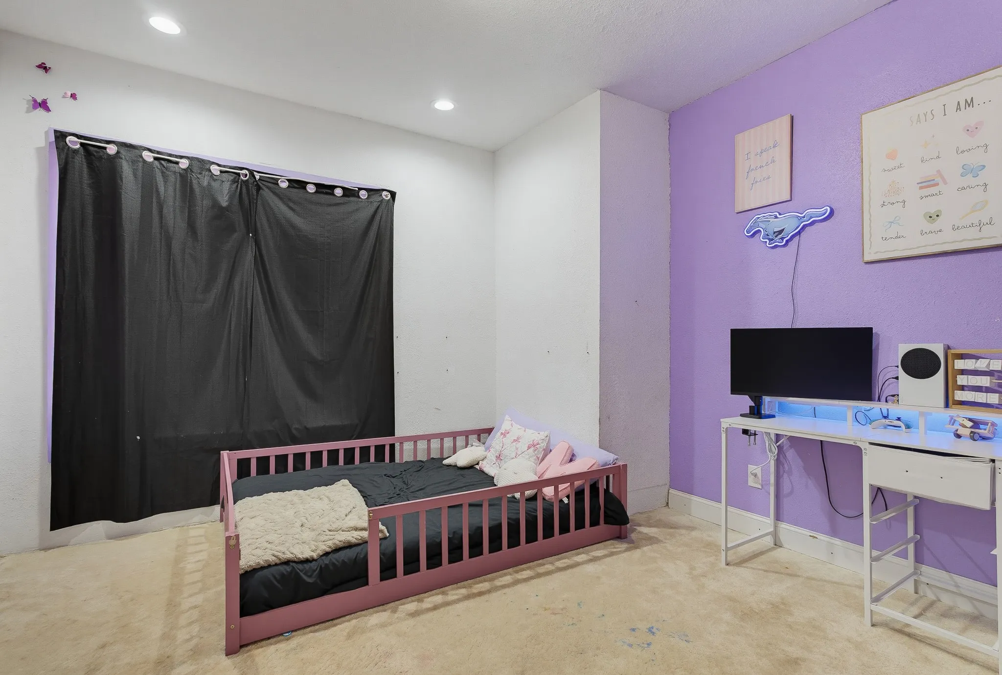 Single Family Residence For Sale in Taylor County , 1957 S 3rd Street, Abilene, Texas 79602, 3 Bedroom, 2 Bathroom, Garage spaces, 1,752 Sqft, built in 1926, mls#21345130, Real Estate Agent in Abilene, Homes For Sale in Taylor county, Homes For Sale in Abilene, Realtor in Abilene Texas, Real Estate Brokerage Independent Realty Texas, Luminita Cordes Realtor