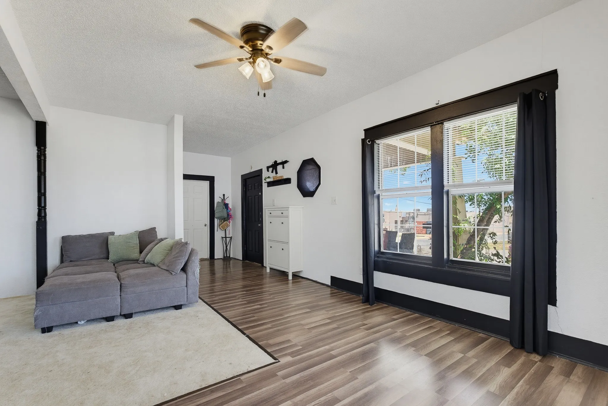 Single Family Residence For Sale in Taylor County , 1957 S 3rd Street, Abilene, Texas 79602, 3 Bedroom, 2 Bathroom, Garage spaces, 1,752 Sqft, built in 1926, mls#21345130, Real Estate Agent in Abilene, Homes For Sale in Taylor county, Homes For Sale in Abilene, Realtor in Abilene Texas, Real Estate Brokerage Independent Realty Texas, Luminita Cordes Realtor