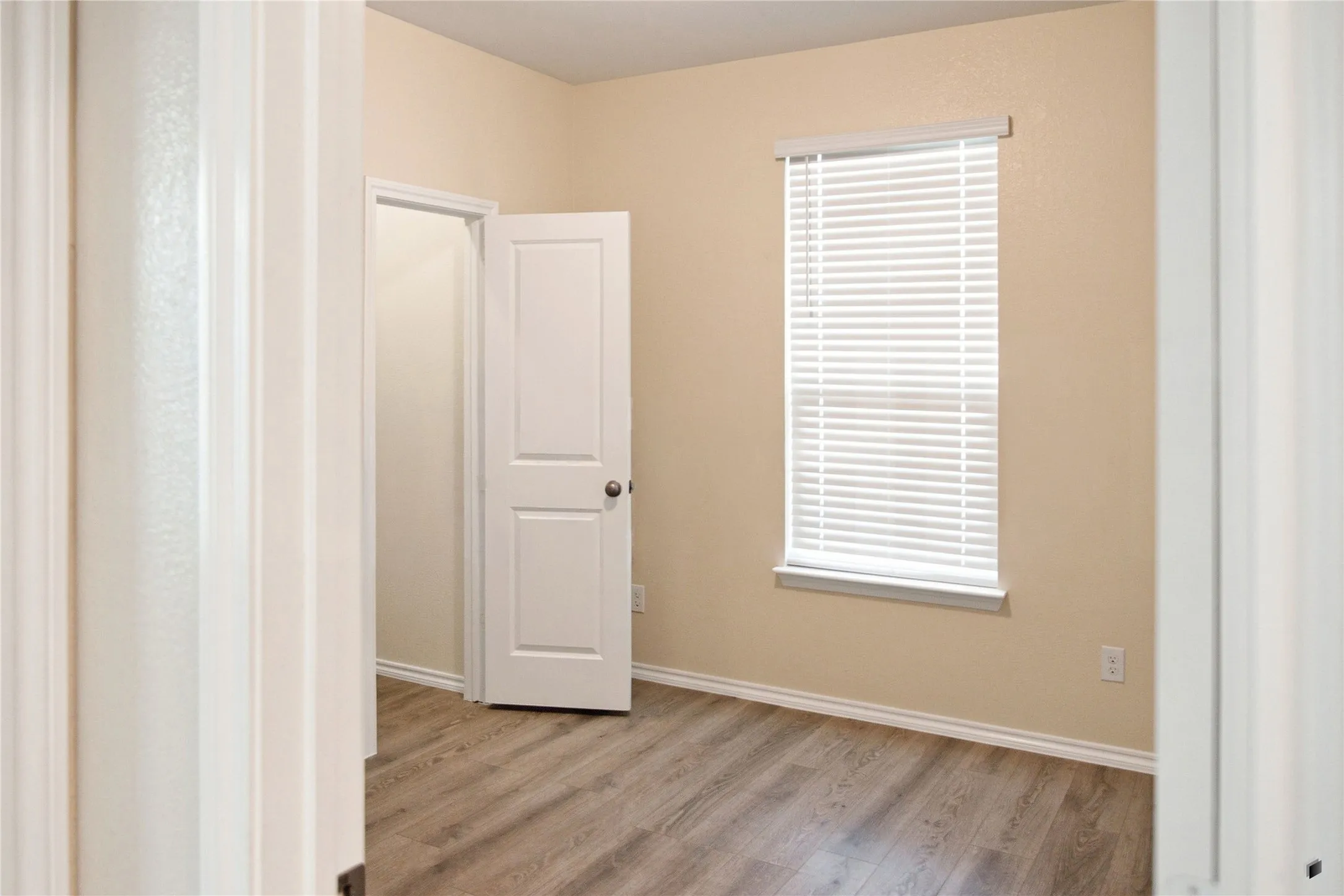 Single Family Residence For Rent in Denton County , 1723 Kenmore Road, Providence Village, Texas 76227, 3 Bedroom, 2 Bathroom, 2 Garage spaces, 1,453 Sqft, built in 2021, mls#21346005, Real Estate Agent in Providence Village, Homes For Rent in Denton county, Homes For Rent in Providence Village, Realtor in Providence Village Texas, Real Estate Brokerage Independent Realty Texas, Luminita Cordes Realtor