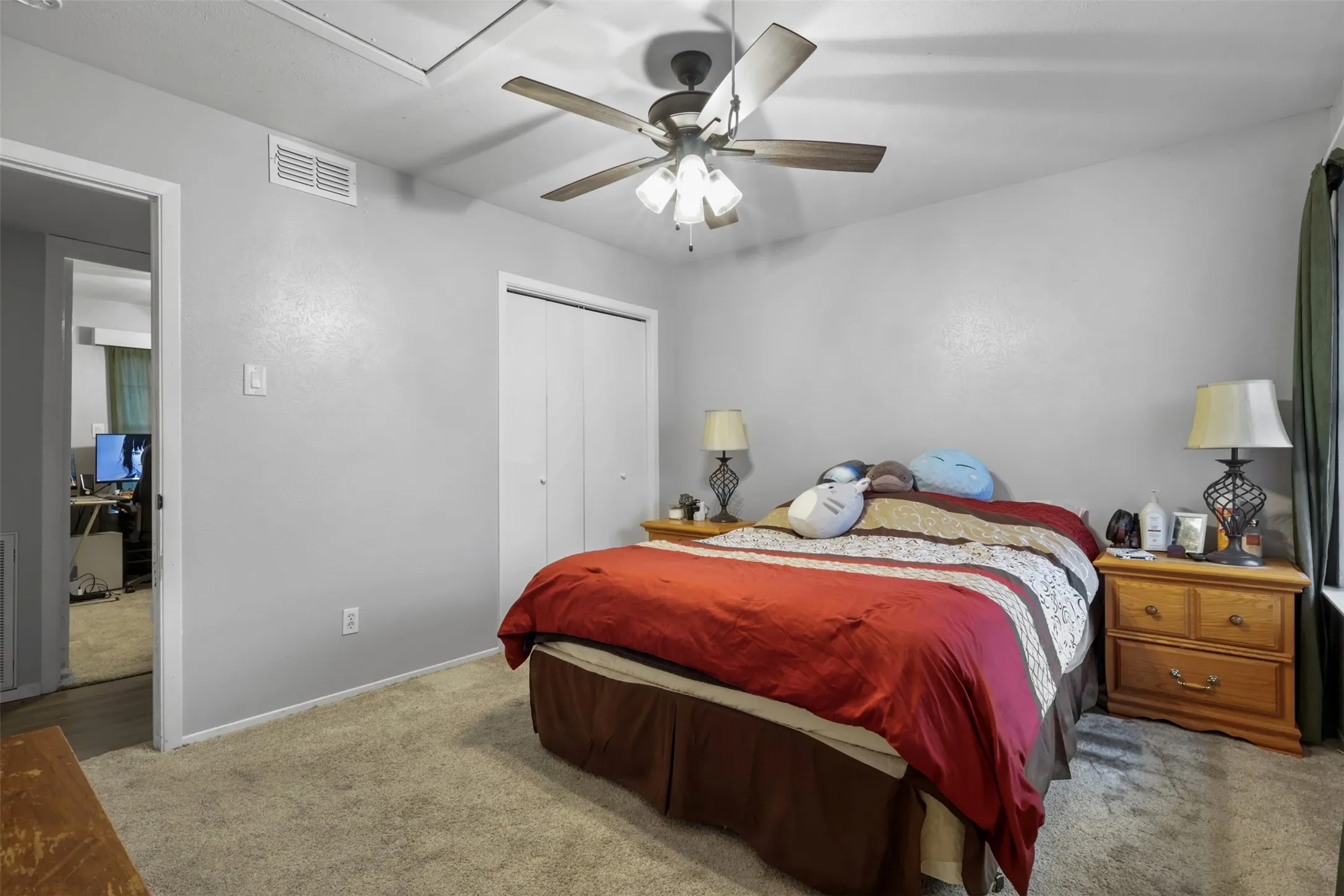 Townhouse For Rent in Dallas County , 2658 Patricia Lane, Garland, Texas 75041, 2 Bedroom, 2 Bathroom, Garage spaces, 918 Sqft, built in 1971, mls#21345755, Real Estate Agent in Garland, Homes For Rent in Dallas county, Homes For Rent in Garland, Realtor in Garland Texas, Real Estate Brokerage Independent Realty Texas, Luminita Cordes Realtor