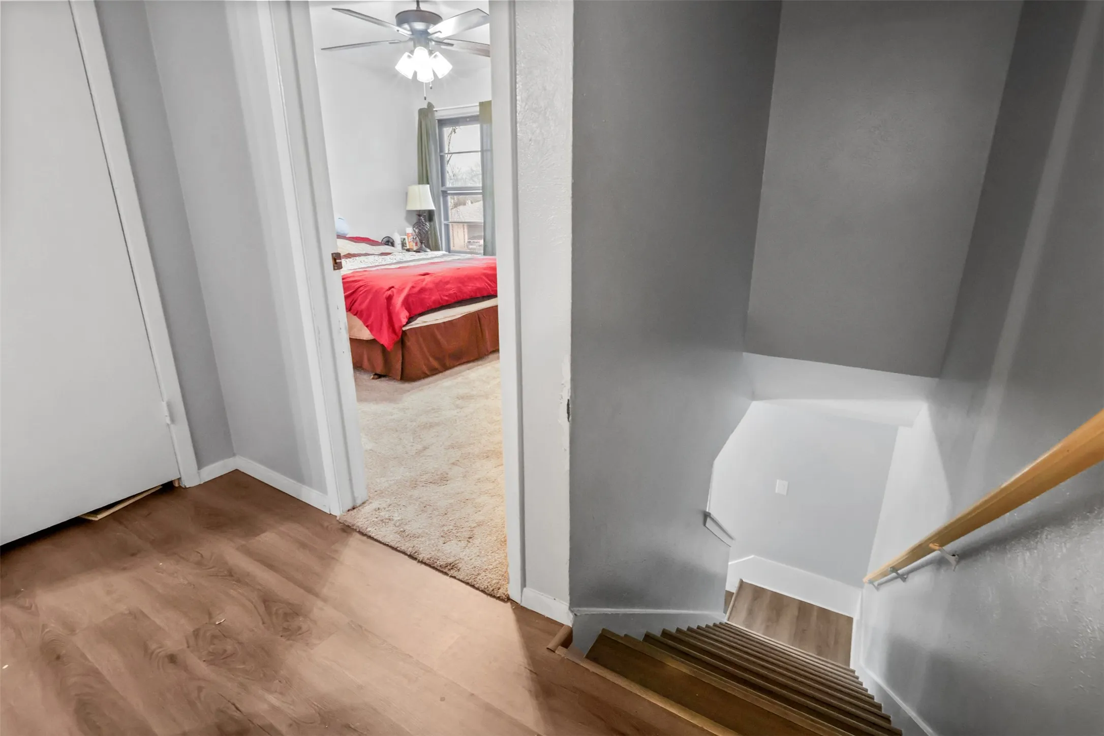 Townhouse For Rent in Dallas County , 2658 Patricia Lane, Garland, Texas 75041, 2 Bedroom, 2 Bathroom, Garage spaces, 918 Sqft, built in 1971, mls#21345755, Real Estate Agent in Garland, Homes For Rent in Dallas county, Homes For Rent in Garland, Realtor in Garland Texas, Real Estate Brokerage Independent Realty Texas, Luminita Cordes Realtor