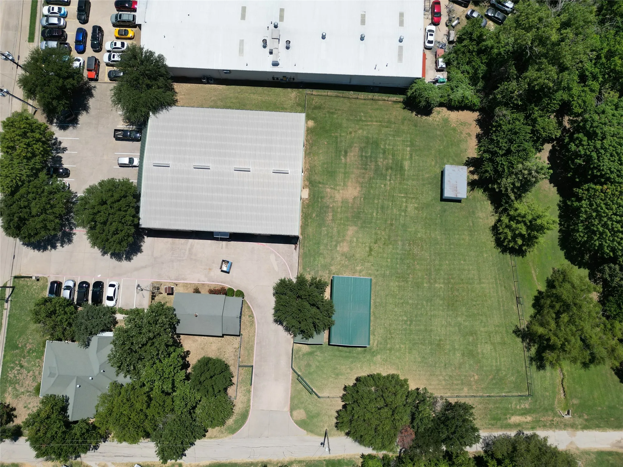 Industrial For Sale in Denton County , 729 N Cowan Avenue, Lewisville, Texas 75057, 0, 0, Garage spaces, 0 Sqft, built in 2002, mls#21345985, Real Estate Agent in Lewisville, Homes For Sale in Denton county, Homes For Sale in Lewisville, Realtor in Lewisville Texas, Real Estate Brokerage Independent Realty Texas, Luminita Cordes Realtor