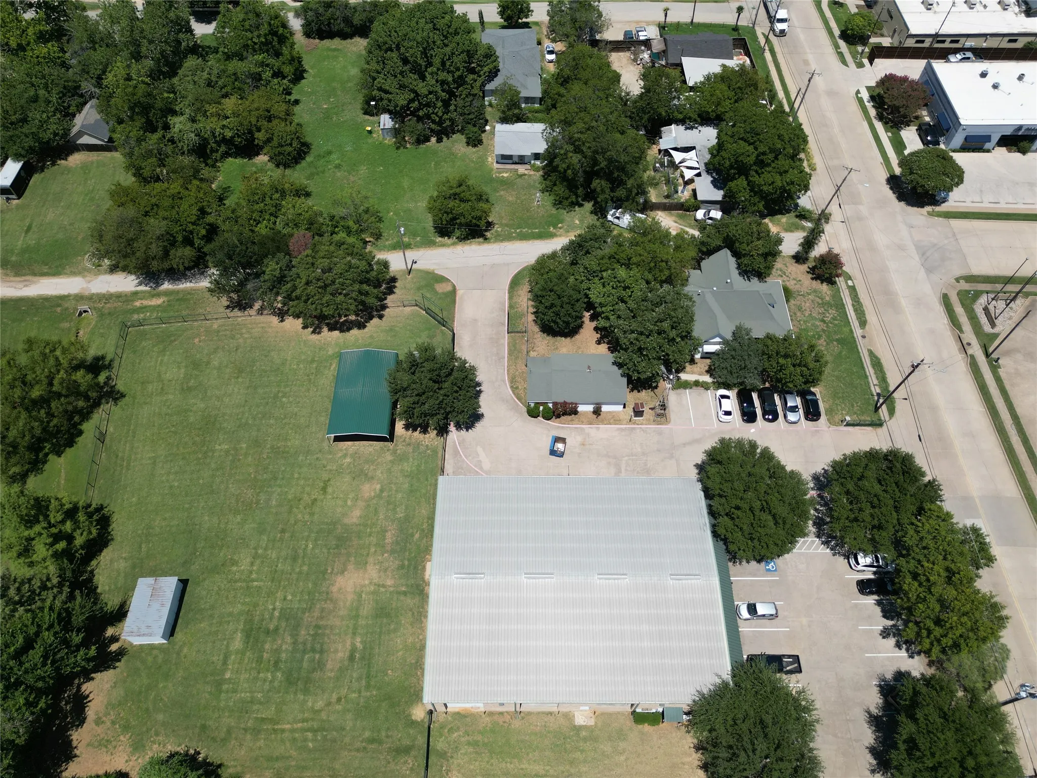 Industrial For Sale in Denton County , 729 N Cowan Avenue, Lewisville, Texas 75057, 0, 0, Garage spaces, 0 Sqft, built in 2002, mls#21345985, Real Estate Agent in Lewisville, Homes For Sale in Denton county, Homes For Sale in Lewisville, Realtor in Lewisville Texas, Real Estate Brokerage Independent Realty Texas, Luminita Cordes Realtor