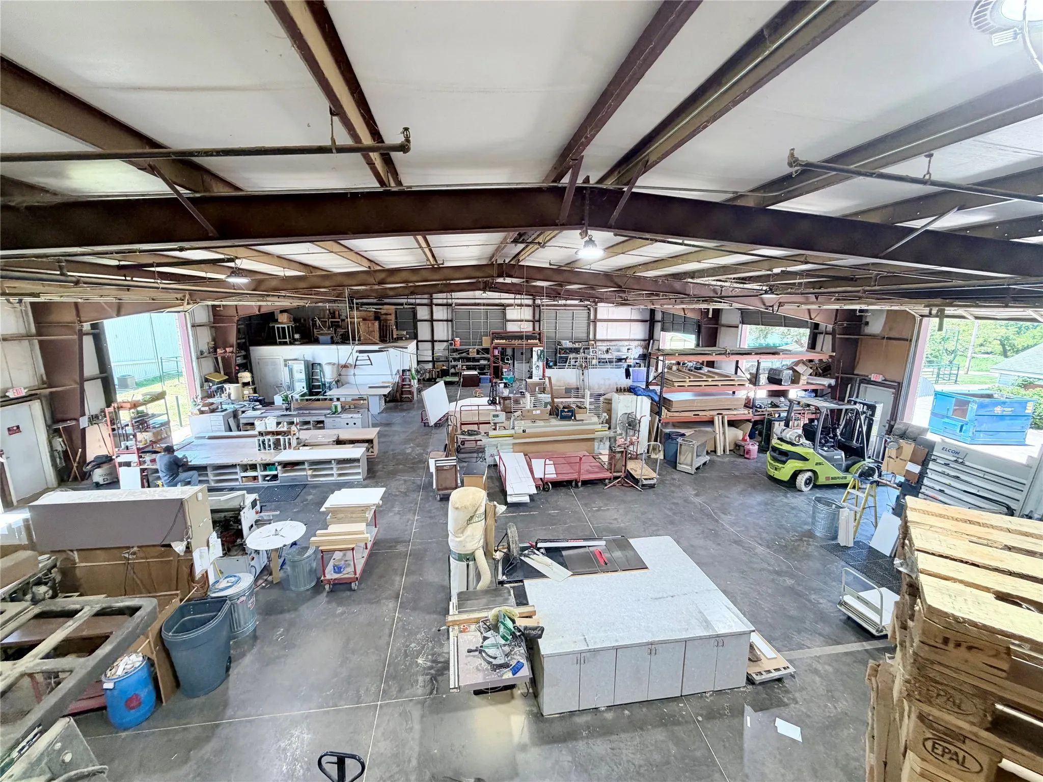 Industrial For Sale in Denton County , 729 N Cowan Avenue, Lewisville, Texas 75057, 0, 0, Garage spaces, 0 Sqft, built in 2002, mls#21345985, Real Estate Agent in Lewisville, Homes For Sale in Denton county, Homes For Sale in Lewisville, Realtor in Lewisville Texas, Real Estate Brokerage Independent Realty Texas, Luminita Cordes Realtor