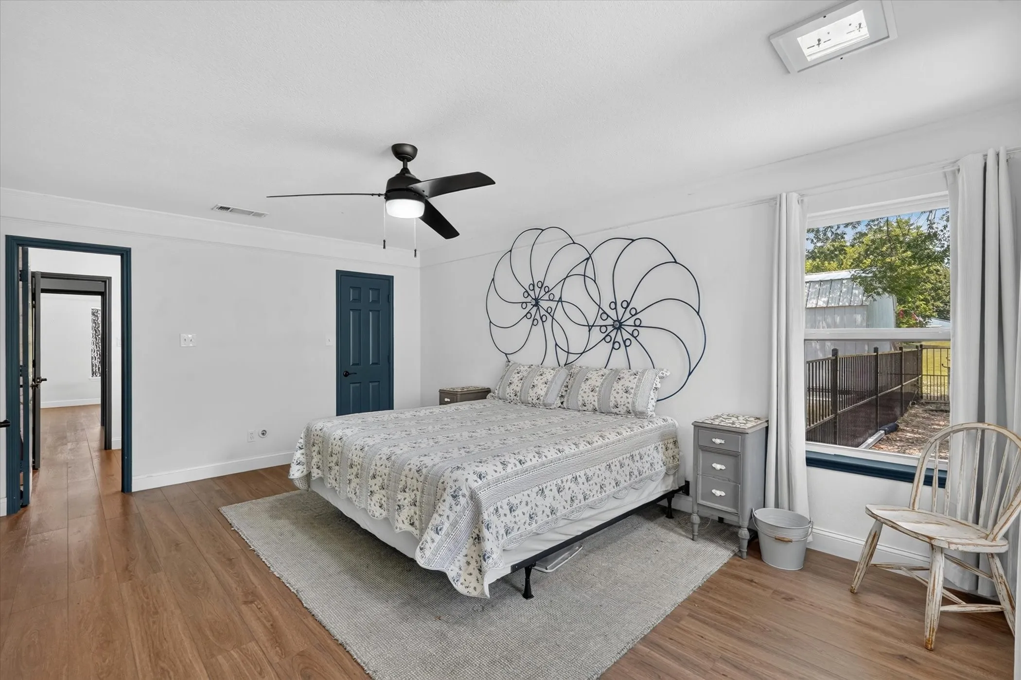 Single Family Residence For Sale in Collin County , 1425 Pioneer Drive, Lowry Crossing, Texas 75069, 2 Bedroom, 1 Bathroom, 2 Garage spaces, 1,400 Sqft, built in 1983, mls#21346172, Real Estate Agent in Lowry Crossing, Homes For Sale in Collin county, Homes For Sale in Lowry Crossing, Realtor in Lowry Crossing Texas, Real Estate Brokerage Independent Realty Texas, Luminita Cordes Realtor