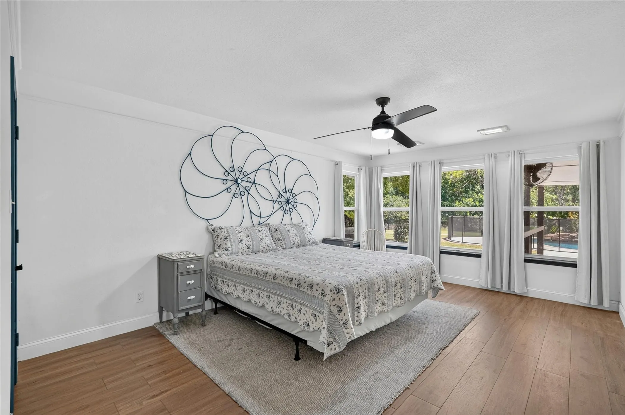 Single Family Residence For Sale in Collin County , 1425 Pioneer Drive, Lowry Crossing, Texas 75069, 2 Bedroom, 1 Bathroom, 2 Garage spaces, 1,400 Sqft, built in 1983, mls#21346172, Real Estate Agent in Lowry Crossing, Homes For Sale in Collin county, Homes For Sale in Lowry Crossing, Realtor in Lowry Crossing Texas, Real Estate Brokerage Independent Realty Texas, Luminita Cordes Realtor
