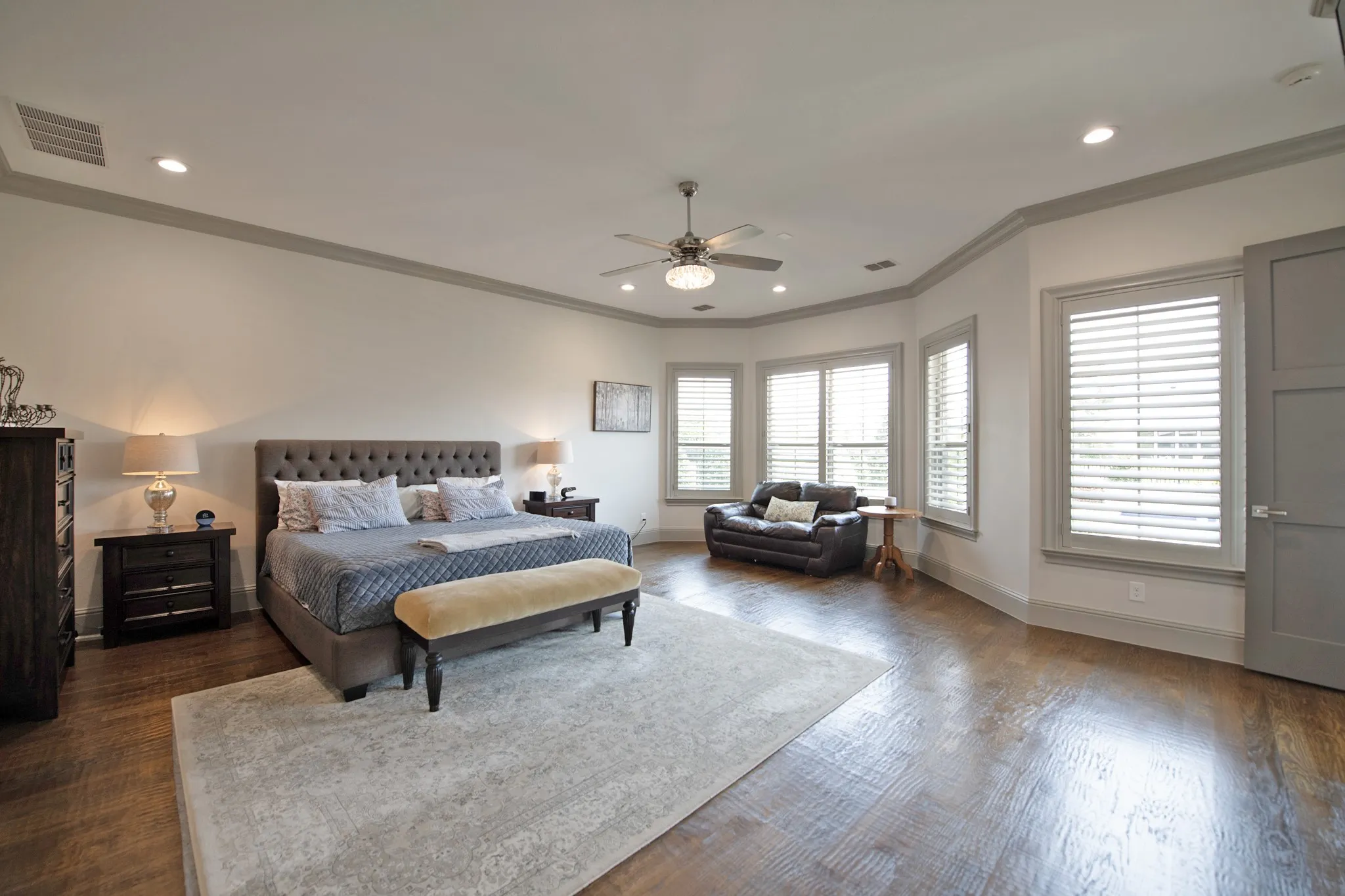 Single Family Residence For Sale in Rockwall County , 306 Renaissance Lane, Heath, Texas 75032, 4 Bedroom, 5 Bathroom, 4 Garage spaces, 5,151 Sqft, built in 2018, mls#21346154, Real Estate Agent in Heath, Homes For Sale in Rockwall county, Homes For Sale in Heath, Realtor in Heath Texas, Real Estate Brokerage Independent Realty Texas, Luminita Cordes Realtor
