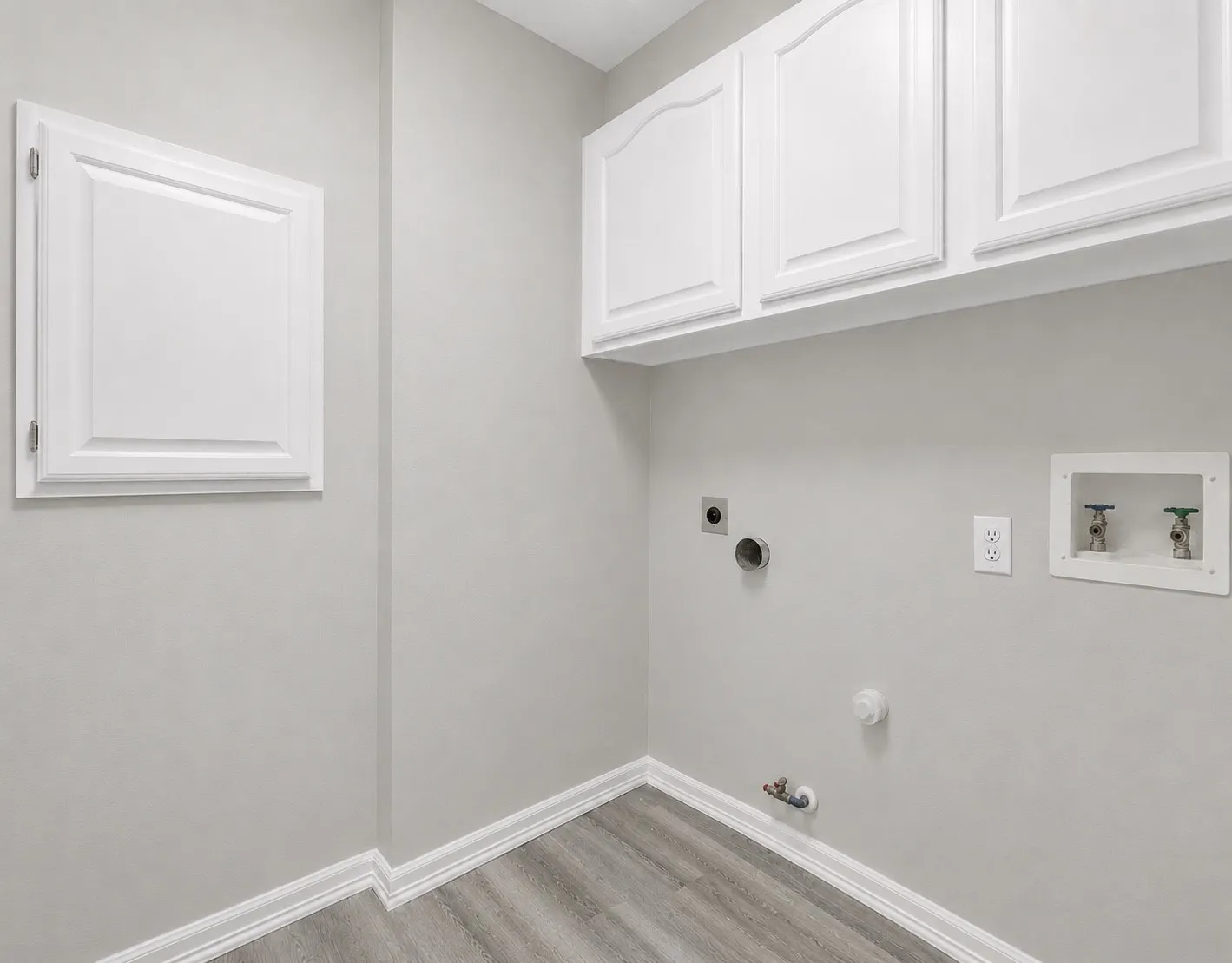 Single Family Residence For Rent in Collin County , 4500 Portrait Lane, Plano, Texas 75024, 4 Bedroom, 2 Bathroom, 2 Garage spaces, 2,179 Sqft, built in 1994, mls#21345847, Real Estate Agent in Plano, Homes For Rent in Collin county, Homes For Rent in Plano, Realtor in Plano Texas, Real Estate Brokerage Independent Realty Texas, Luminita Cordes Realtor