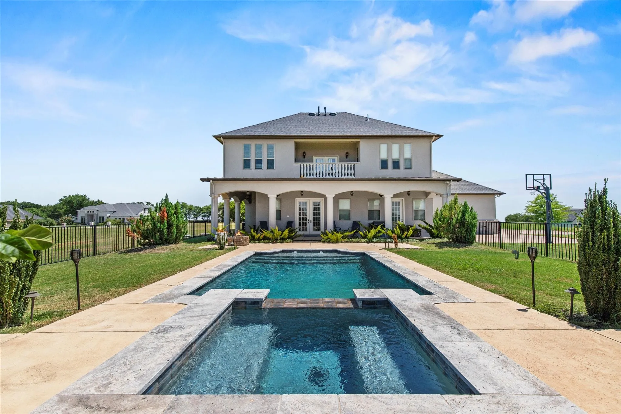 Single Family Residence For Sale in Collin County , 4455 Lake Breeze Drive, Mc Kinney, Texas 75071, 4 Bedroom, 3 Bathroom, 3 Garage spaces, 4,372 Sqft, built in 2014, mls#21305230, Real Estate Agent in Mc Kinney, Homes For Sale in Collin county, Homes For Sale in Mc Kinney, Realtor in Mc Kinney Texas, Real Estate Brokerage Independent Realty Texas, Luminita Cordes Realtor