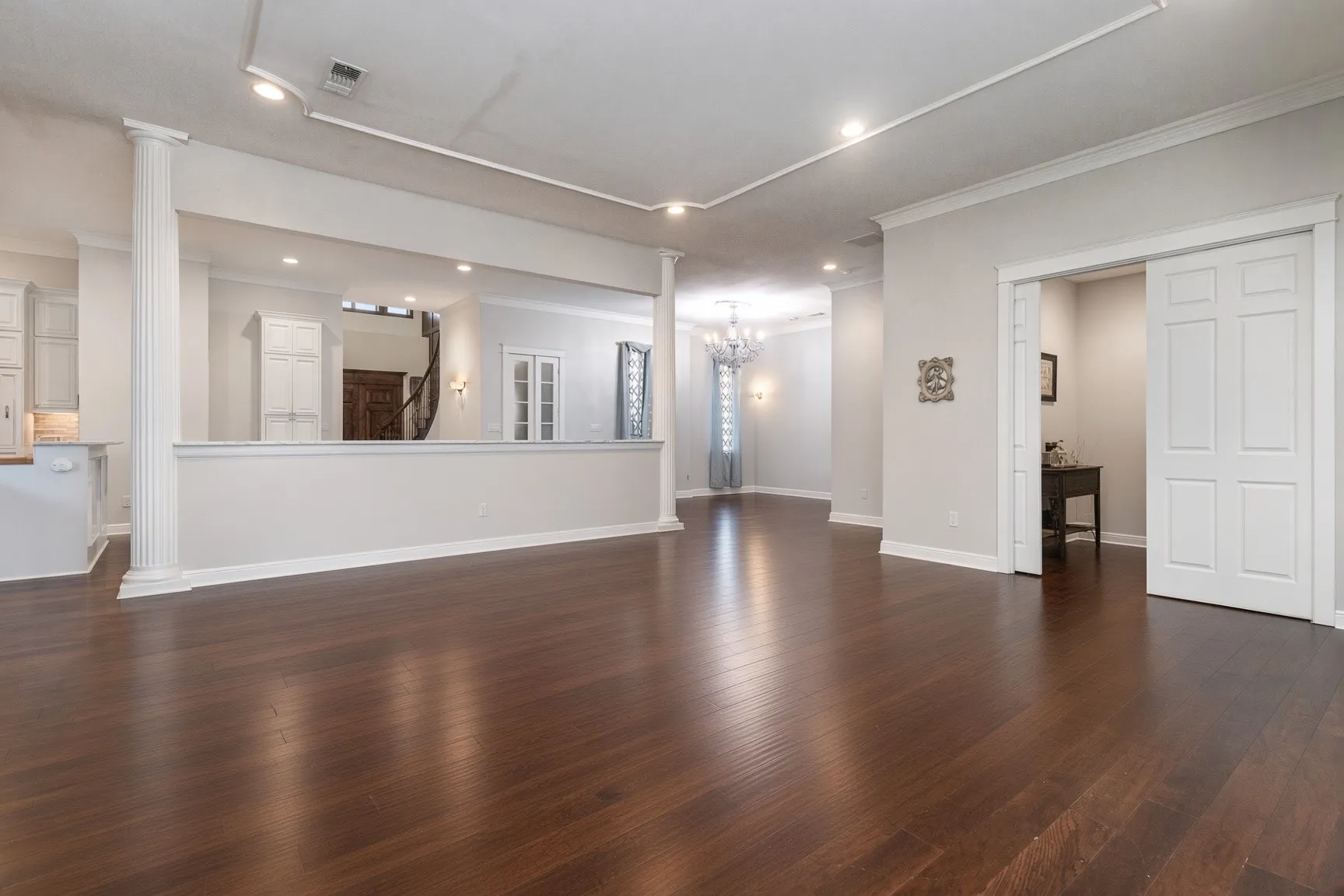 Single Family Residence For Sale in Collin County , 4455 Lake Breeze Drive, Mc Kinney, Texas 75071, 4 Bedroom, 3 Bathroom, 3 Garage spaces, 4,372 Sqft, built in 2014, mls#21305230, Real Estate Agent in Mc Kinney, Homes For Sale in Collin county, Homes For Sale in Mc Kinney, Realtor in Mc Kinney Texas, Real Estate Brokerage Independent Realty Texas, Luminita Cordes Realtor