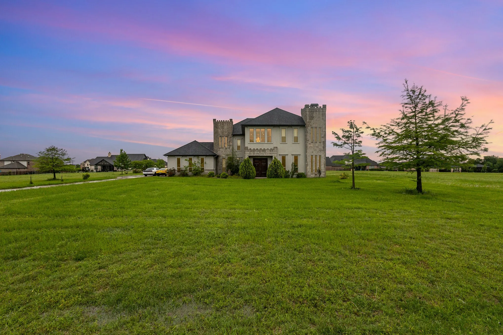 Single Family Residence For Sale in Collin County , 4455 Lake Breeze Drive, Mc Kinney, Texas 75071, 4 Bedroom, 3 Bathroom, 3 Garage spaces, 4,372 Sqft, built in 2014, mls#21305230, Real Estate Agent in Mc Kinney, Homes For Sale in Collin county, Homes For Sale in Mc Kinney, Realtor in Mc Kinney Texas, Real Estate Brokerage Independent Realty Texas, Luminita Cordes Realtor