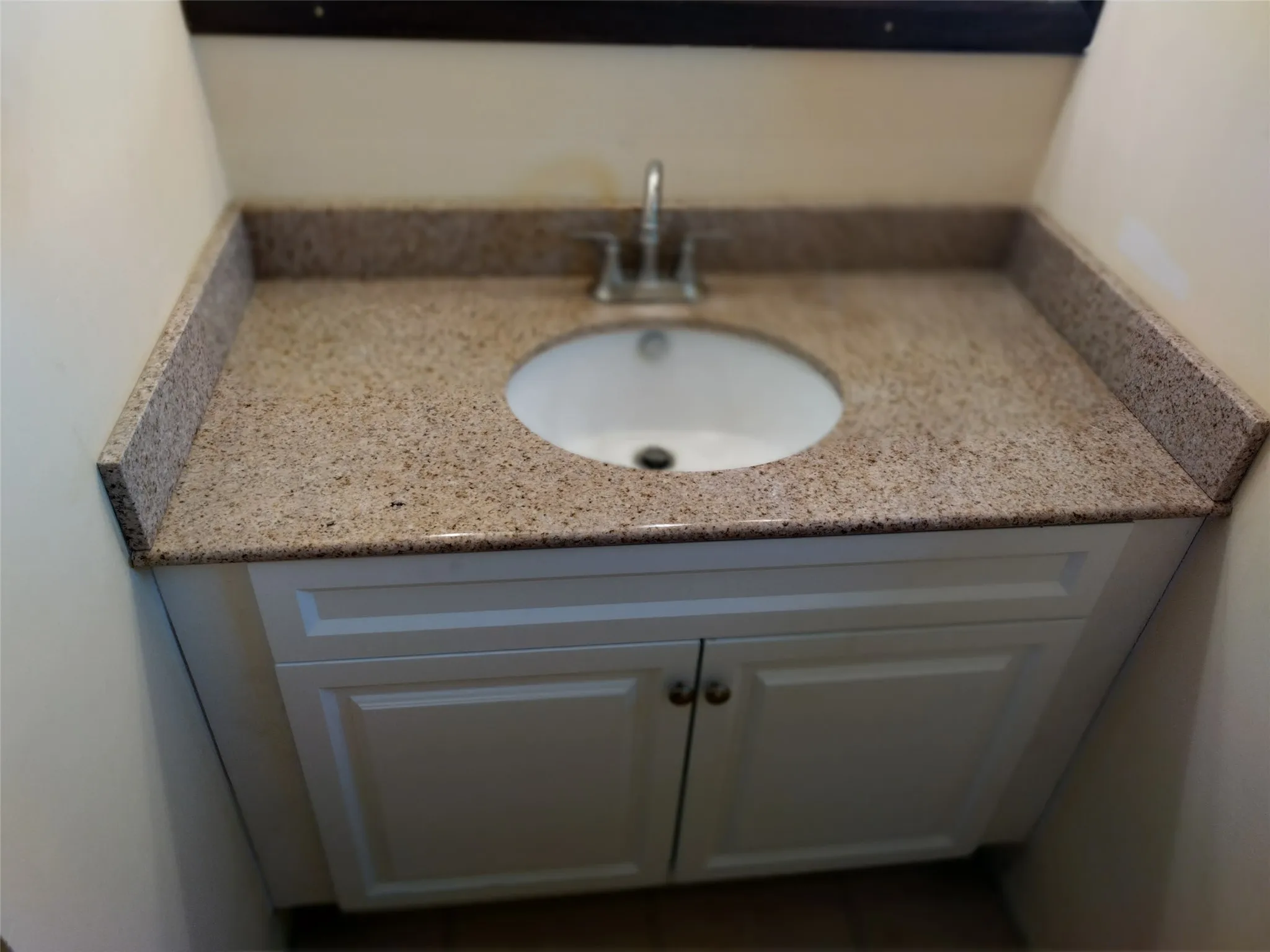 Single Family Residence For Sale in Johnson County , 202 SW Cindy Lane, Burleson, Texas 76028, 5 Bedrooms, 4 Bathrooms, 2 Garage spaces, 2,743 Sqft, built in 1963, Price $369,000, mls#21345693, Real Estate Agent in Burleson, Homes For Sale in Johnson county, Homes For Sale in Burleson, Realtor in Burleson Texas, Real Estate Brokerage Independent Realty Texas, Luminita Cordes Realtor