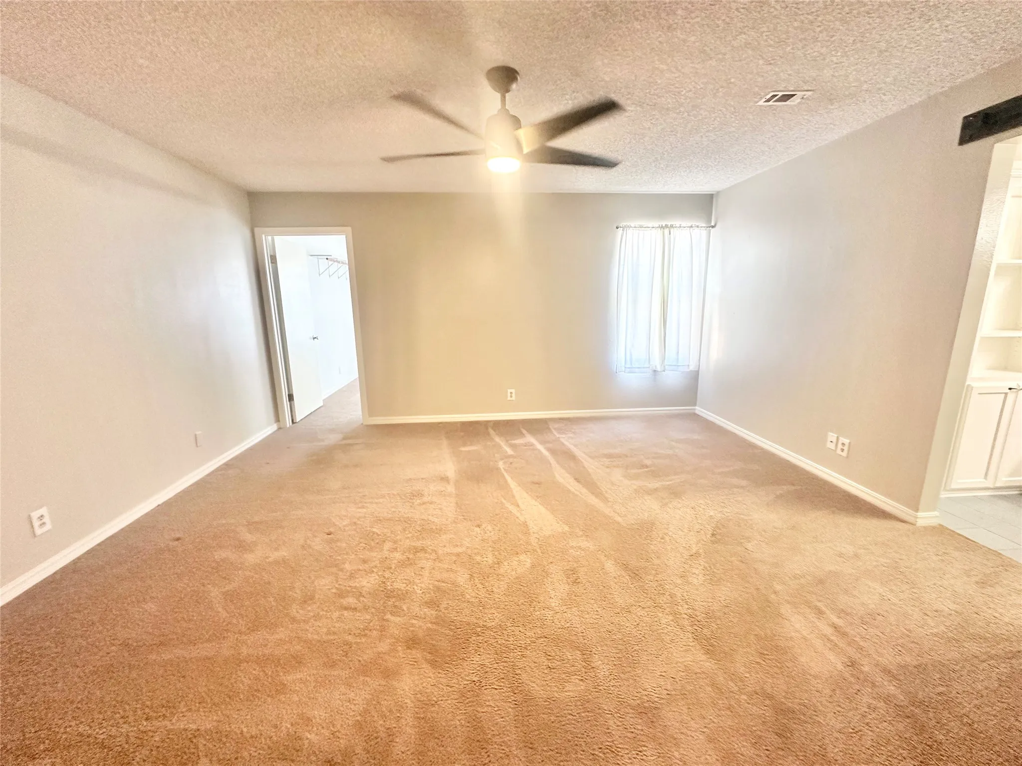 Single Family Residence For Rent in Denton County , 2829 Bailey Lane, Aubrey, Texas 76227, 4 Bedroom, 2 Bathroom, 2 Garage spaces, 3,069 Sqft, built in 1975, mls#21346091, Real Estate Agent in Aubrey, Homes For Rent in Denton county, Homes For Rent in Aubrey, Realtor in Aubrey Texas, Real Estate Brokerage Independent Realty Texas, Luminita Cordes Realtor
