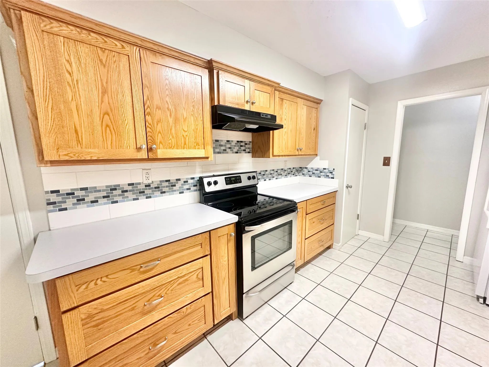 Single Family Residence For Rent in Denton County , 2829 Bailey Lane, Aubrey, Texas 76227, 4 Bedroom, 2 Bathroom, 2 Garage spaces, 3,069 Sqft, built in 1975, mls#21346091, Real Estate Agent in Aubrey, Homes For Rent in Denton county, Homes For Rent in Aubrey, Realtor in Aubrey Texas, Real Estate Brokerage Independent Realty Texas, Luminita Cordes Realtor