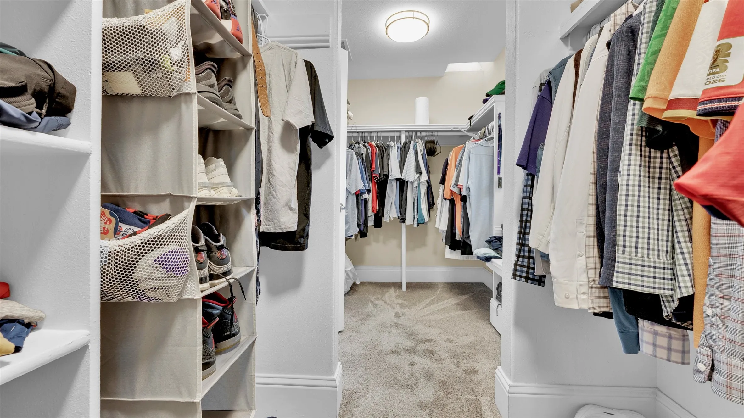 Master Lux Walkin Closet