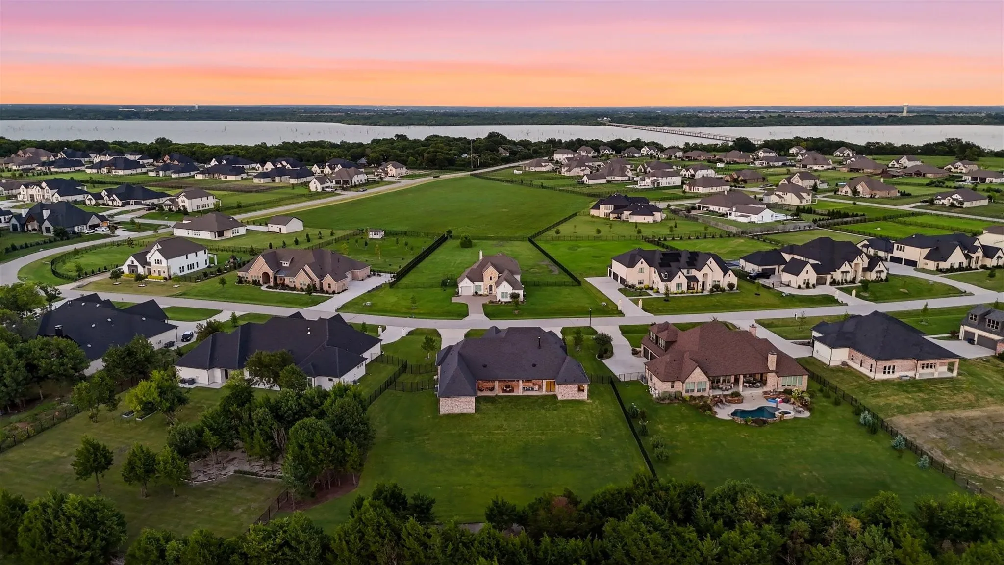 Nestled on the pennisula near Lake Lavon, you'll love the tranquility and easy living lifestyle in Lakeview Downs.