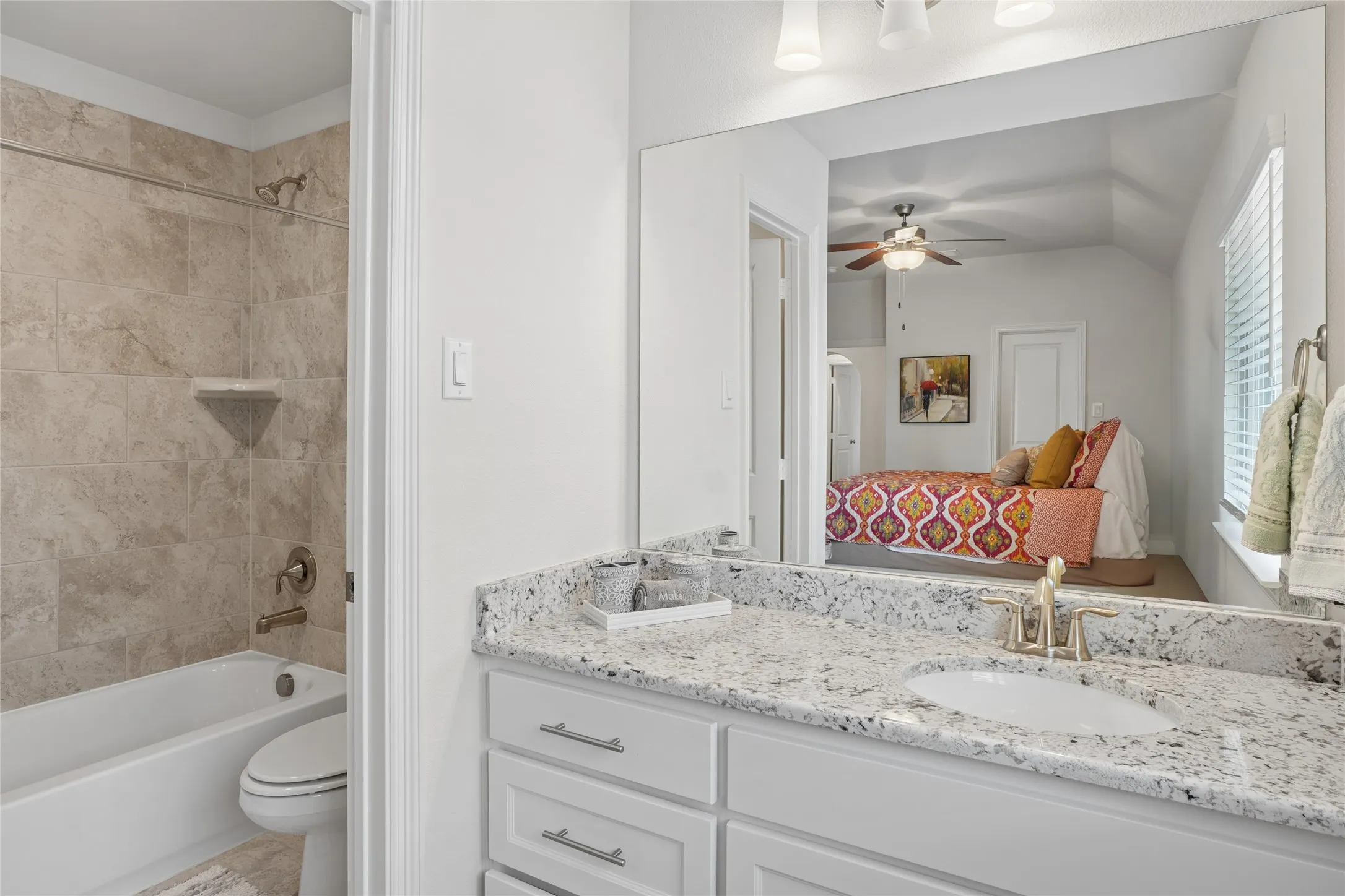 Single Family Residence For Sale in Collin County , 771 Dover Drive, Prosper, Texas 75078, 4 Bedroom, 5 Bathroom, 3 Garage spaces, 3,382 Sqft, built in 2018, mls#21345279, Real Estate Agent in Prosper, Homes For Sale in Collin county, Homes For Sale in Prosper, Realtor in Prosper Texas, Real Estate Brokerage Independent Realty Texas, Luminita Cordes Realtor
