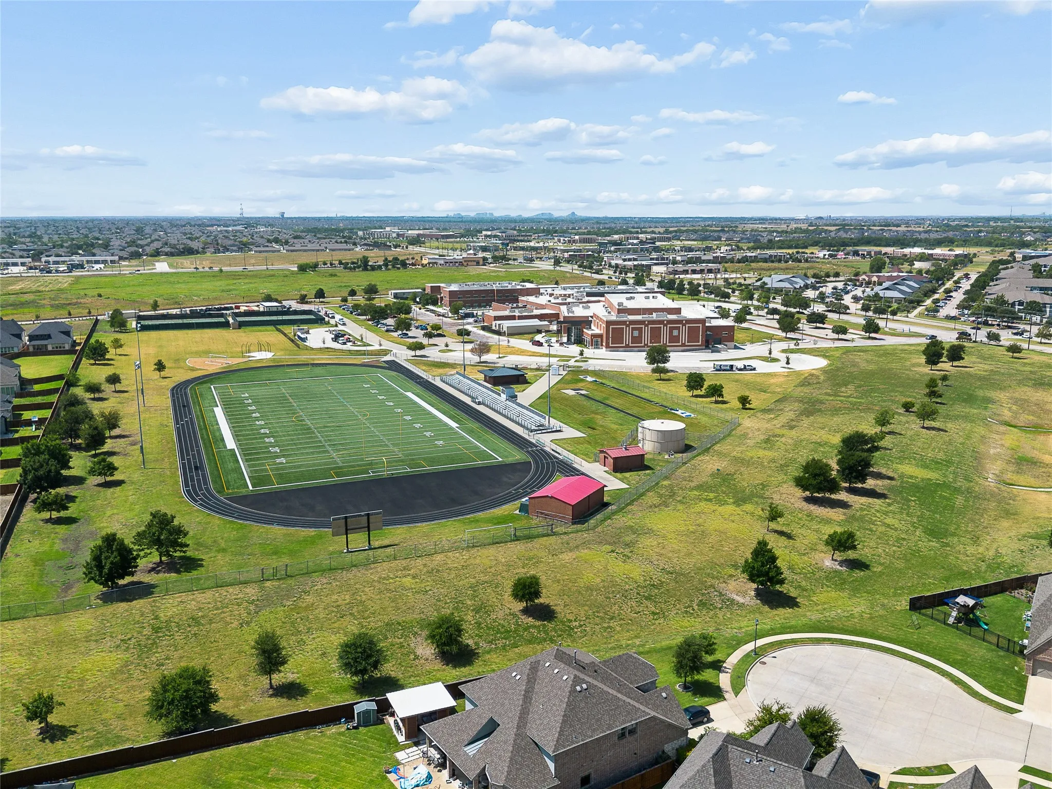 Single Family Residence For Sale in Collin County , 771 Dover Drive, Prosper, Texas 75078, 4 Bedroom, 5 Bathroom, 3 Garage spaces, 3,382 Sqft, built in 2018, mls#21345279, Real Estate Agent in Prosper, Homes For Sale in Collin county, Homes For Sale in Prosper, Realtor in Prosper Texas, Real Estate Brokerage Independent Realty Texas, Luminita Cordes Realtor