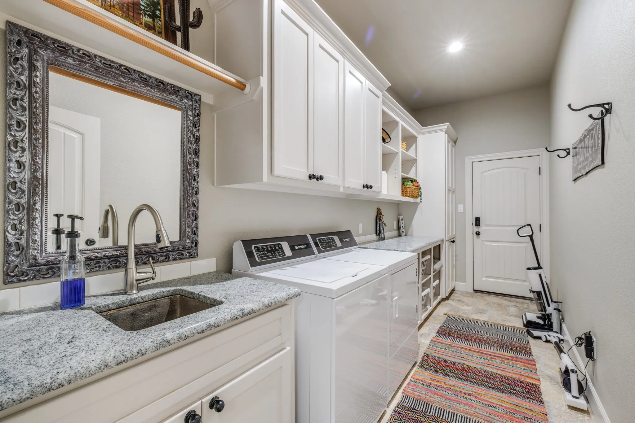 Single Family Residence For Sale in Taylor County , 1126 Iberis Road S, Tuscola, Texas 79562, 5 Bedroom, 4 Bathroom, 3 Garage spaces, 4,701 Sqft, built in 2013, mls#21346221, Real Estate Agent in Tuscola, Homes For Sale in Taylor county, Homes For Sale in Tuscola, Realtor in Tuscola Texas, Real Estate Brokerage Independent Realty Texas, Luminita Cordes Realtor