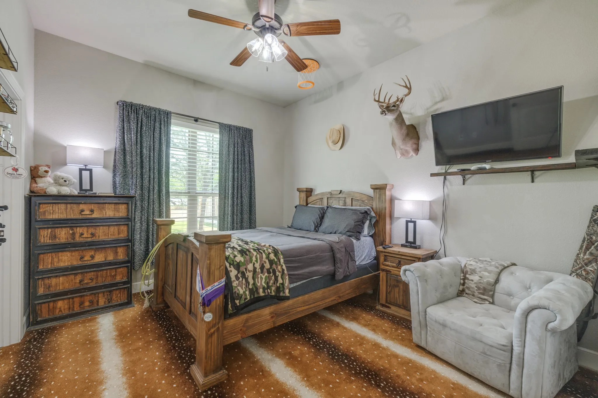 Single Family Residence For Sale in Taylor County , 1126 Iberis Road S, Tuscola, Texas 79562, 5 Bedroom, 4 Bathroom, 3 Garage spaces, 4,701 Sqft, built in 2013, mls#21346221, Real Estate Agent in Tuscola, Homes For Sale in Taylor county, Homes For Sale in Tuscola, Realtor in Tuscola Texas, Real Estate Brokerage Independent Realty Texas, Luminita Cordes Realtor