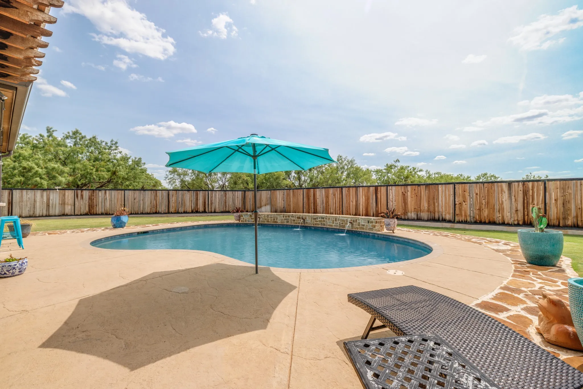 Single Family Residence For Sale in Taylor County , 1126 Iberis Road S, Tuscola, Texas 79562, 5 Bedroom, 4 Bathroom, 3 Garage spaces, 4,701 Sqft, built in 2013, mls#21346221, Real Estate Agent in Tuscola, Homes For Sale in Taylor county, Homes For Sale in Tuscola, Realtor in Tuscola Texas, Real Estate Brokerage Independent Realty Texas, Luminita Cordes Realtor