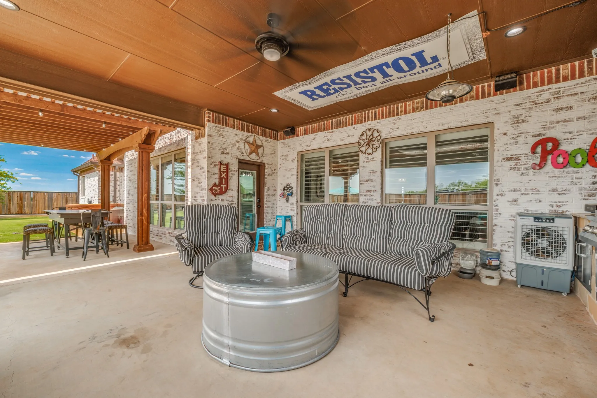 Single Family Residence For Sale in Taylor County , 1126 Iberis Road S, Tuscola, Texas 79562, 5 Bedroom, 4 Bathroom, 3 Garage spaces, 4,701 Sqft, built in 2013, mls#21346221, Real Estate Agent in Tuscola, Homes For Sale in Taylor county, Homes For Sale in Tuscola, Realtor in Tuscola Texas, Real Estate Brokerage Independent Realty Texas, Luminita Cordes Realtor