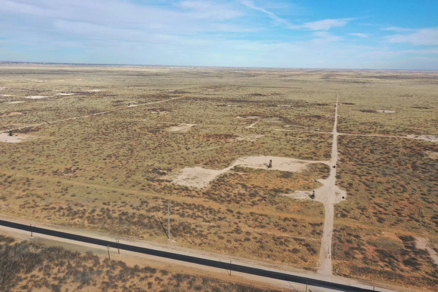 Improved Land For Sale in Andrews County , 4320 SW 3001, Andrews, Texas 79714, 0, 0, Garage spaces, 0 Sqft, built in 0, Price $85,000, mls#21346230, Real Estate Agent in Andrews, Homes For Sale in Andrews county, Homes For Sale in Andrews, Realtor in Andrews Texas, Real Estate Brokerage Independent Realty Texas, Luminita Cordes Realtor