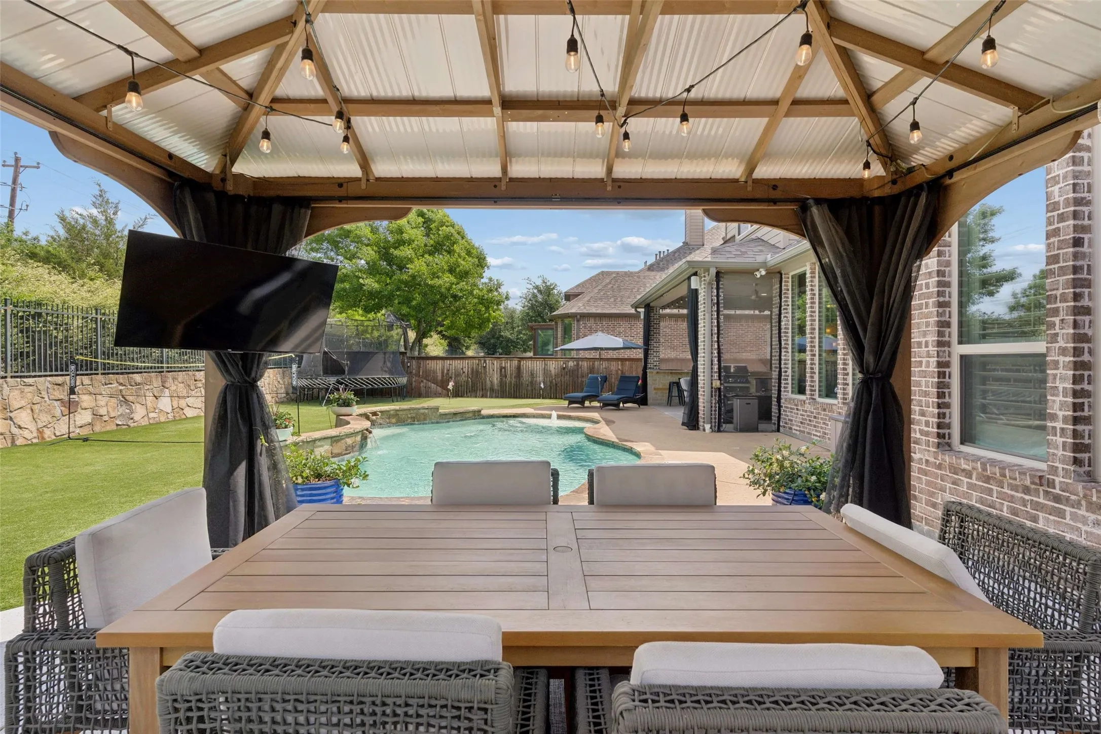 Single Family Residence For Sale in Collin County , 4261 Mesa Drive, Prosper, Texas 75078, 5 Bedroom, 4 Bathroom, 3 Garage spaces, 3,999 Sqft, built in 2014, mls#21346136, Real Estate Agent in Prosper, Homes For Sale in Collin county, Homes For Sale in Prosper, Realtor in Prosper Texas, Real Estate Brokerage Independent Realty Texas, Luminita Cordes Realtor
