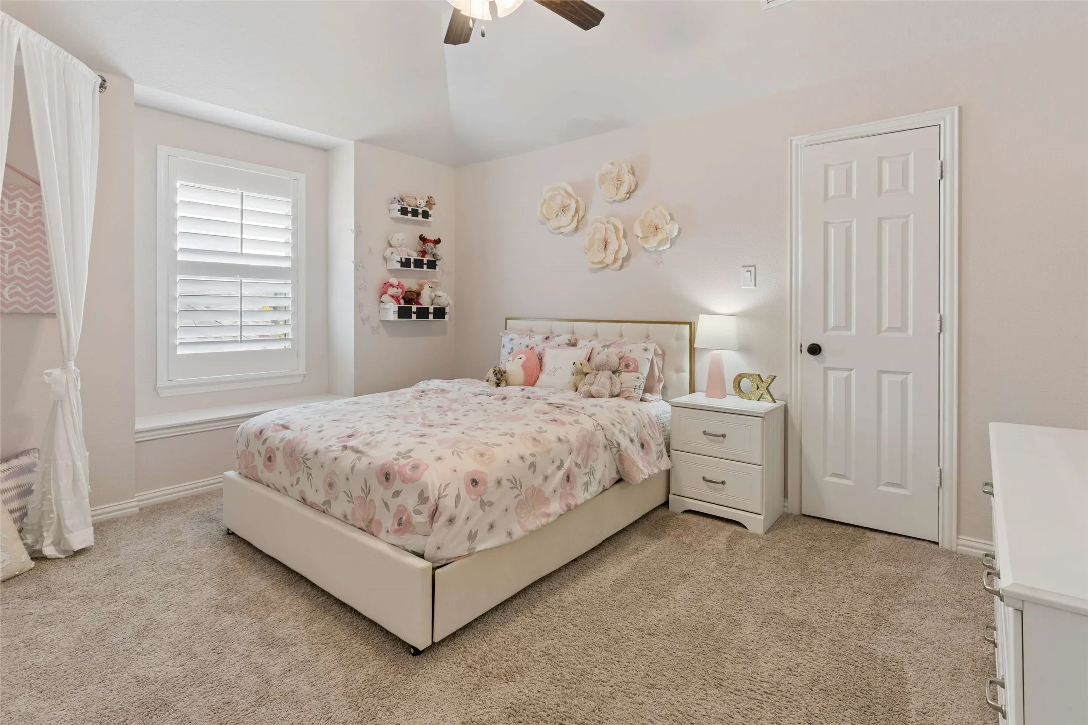 Single Family Residence For Sale in Collin County , 4261 Mesa Drive, Prosper, Texas 75078, 5 Bedroom, 4 Bathroom, 3 Garage spaces, 3,999 Sqft, built in 2014, mls#21346136, Real Estate Agent in Prosper, Homes For Sale in Collin county, Homes For Sale in Prosper, Realtor in Prosper Texas, Real Estate Brokerage Independent Realty Texas, Luminita Cordes Realtor
