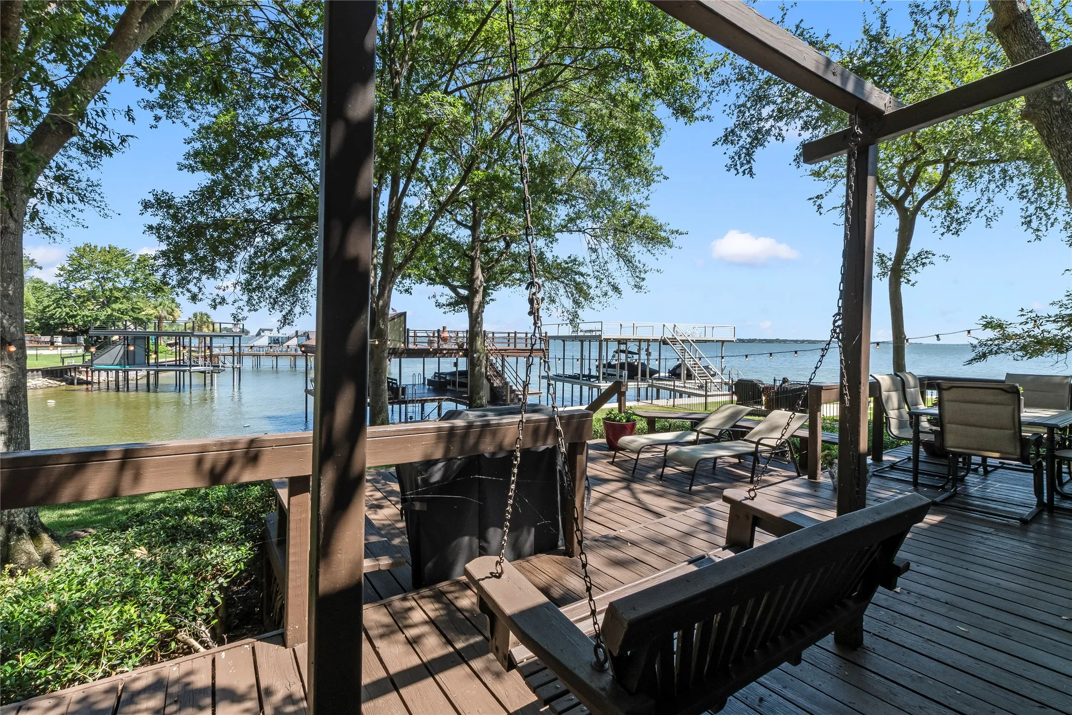 Lakeside deck offering plenty of space for outdoor entertaining.