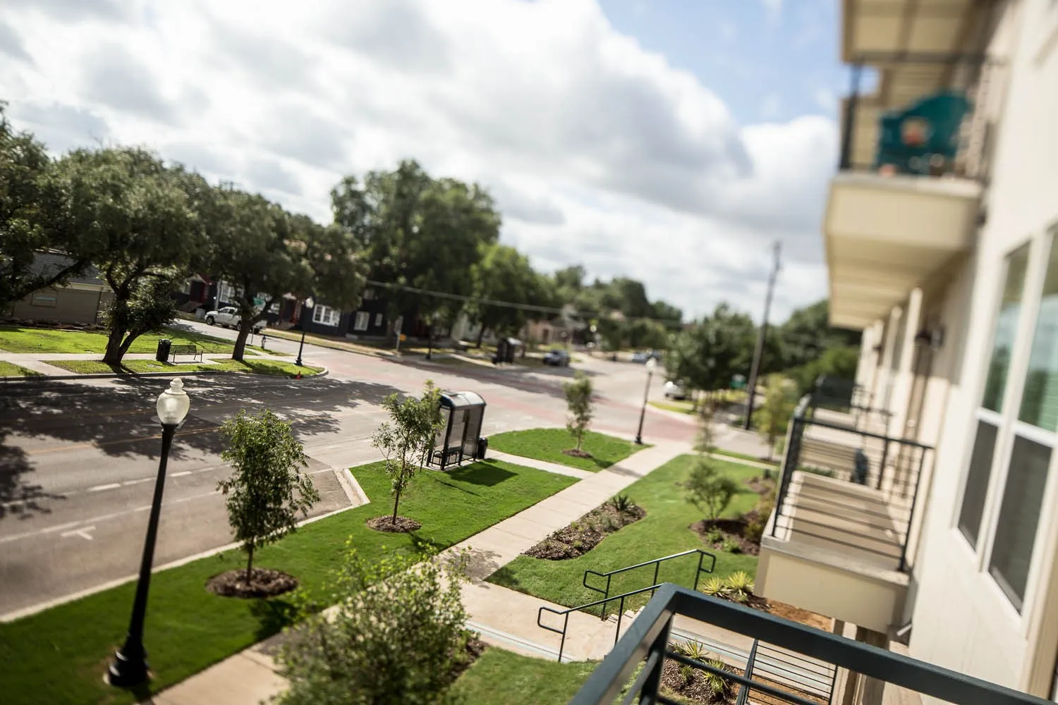 Apartment For Rent in Dallas County , 801 N Bishop Avenue 1-108, Dallas, Texas 75208, 1 Bedroom, 1 Bathroom, Garage spaces, 695 Sqft, built in 2013, mls#21346180, Real Estate Agent in Dallas, Homes For Rent in Dallas county, Homes For Rent in Dallas, Realtor in Dallas Texas, Real Estate Brokerage Independent Realty Texas, Luminita Cordes Realtor