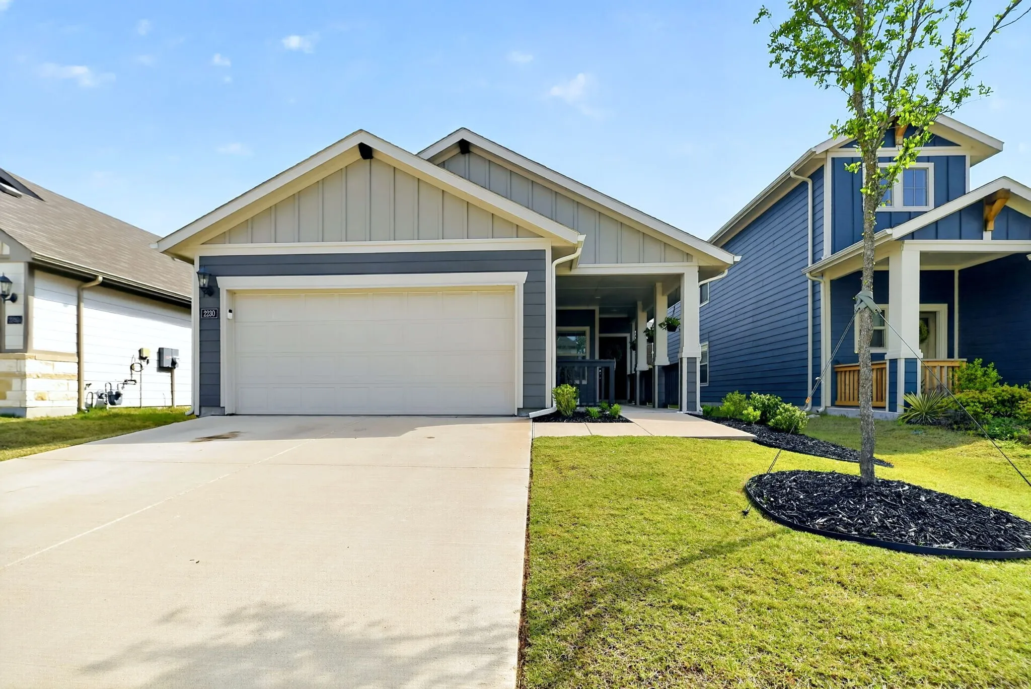 Single Family Residence For Rent in Kaufman County , 2230 Cliff Springs Drive, Forney, Texas 75126, 3 Bedroom, 2 Bathroom, 2 Garage spaces, 1,498 Sqft, built in 2023, mls#21346204, Real Estate Agent in Forney, Homes For Rent in Kaufman county, Homes For Rent in Forney, Realtor in Forney Texas, Real Estate Brokerage Independent Realty Texas, Luminita Cordes Realtor