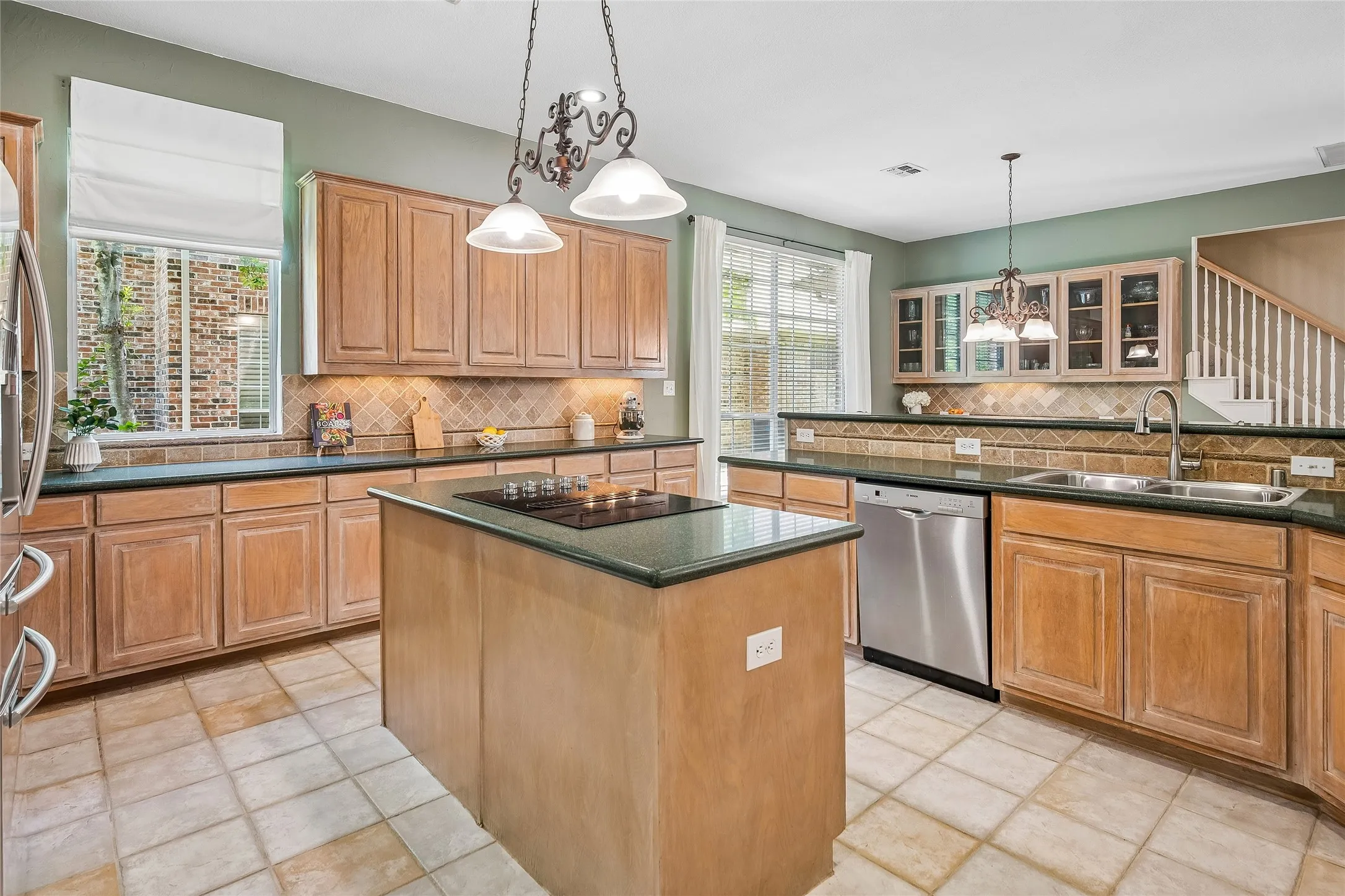 Amazing amount of counter space. Cook like a gourmet.