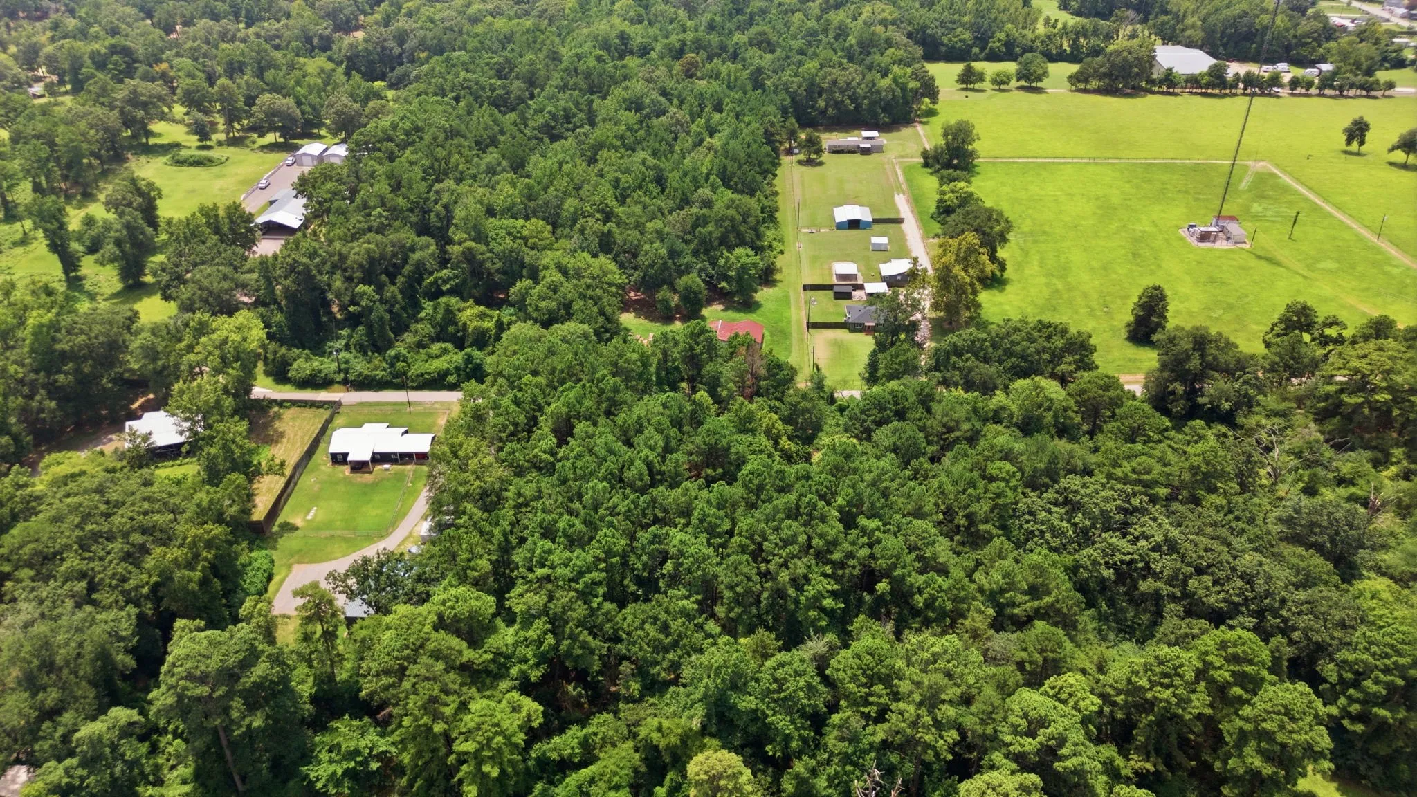 Unimproved Land For Sale in Smith County , TBD Glascow Road, Tyler, Texas 75707, 0, 0, Garage spaces, 0 Sqft, built in 0, mls#21345095, Real Estate Agent in Tyler, Homes For Sale in Smith county, Homes For Sale in Tyler, Realtor in Tyler Texas, Real Estate Brokerage Independent Realty Texas, Luminita Cordes Realtor
