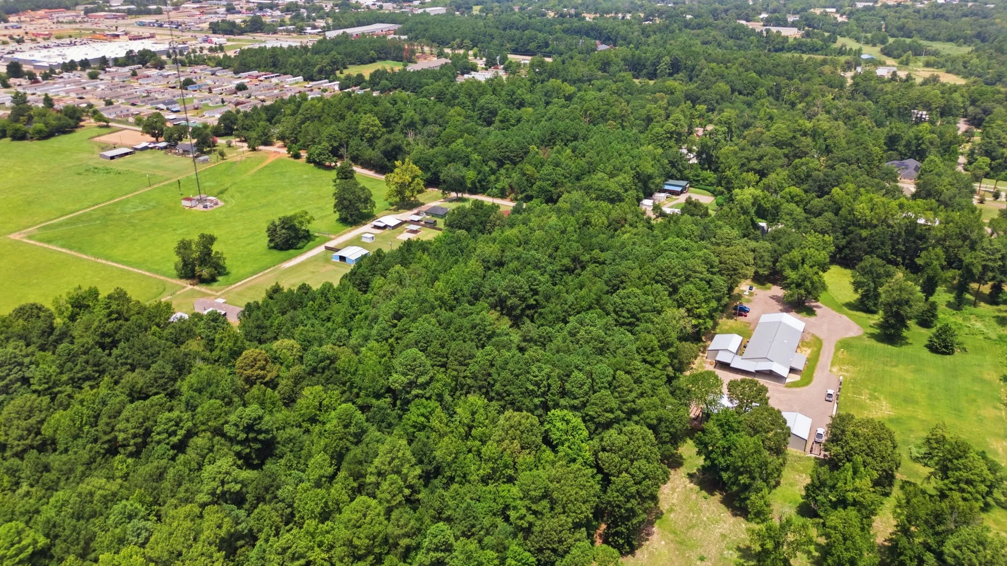 Unimproved Land For Sale in Smith County , 2950 Glascow Road, Tyler, Texas 75707, 0, 0, Garage spaces, 0 Sqft, built in 0, mls#21345065, Real Estate Agent in Tyler, Homes For Sale in Smith county, Homes For Sale in Tyler, Realtor in Tyler Texas, Real Estate Brokerage Independent Realty Texas, Luminita Cordes Realtor