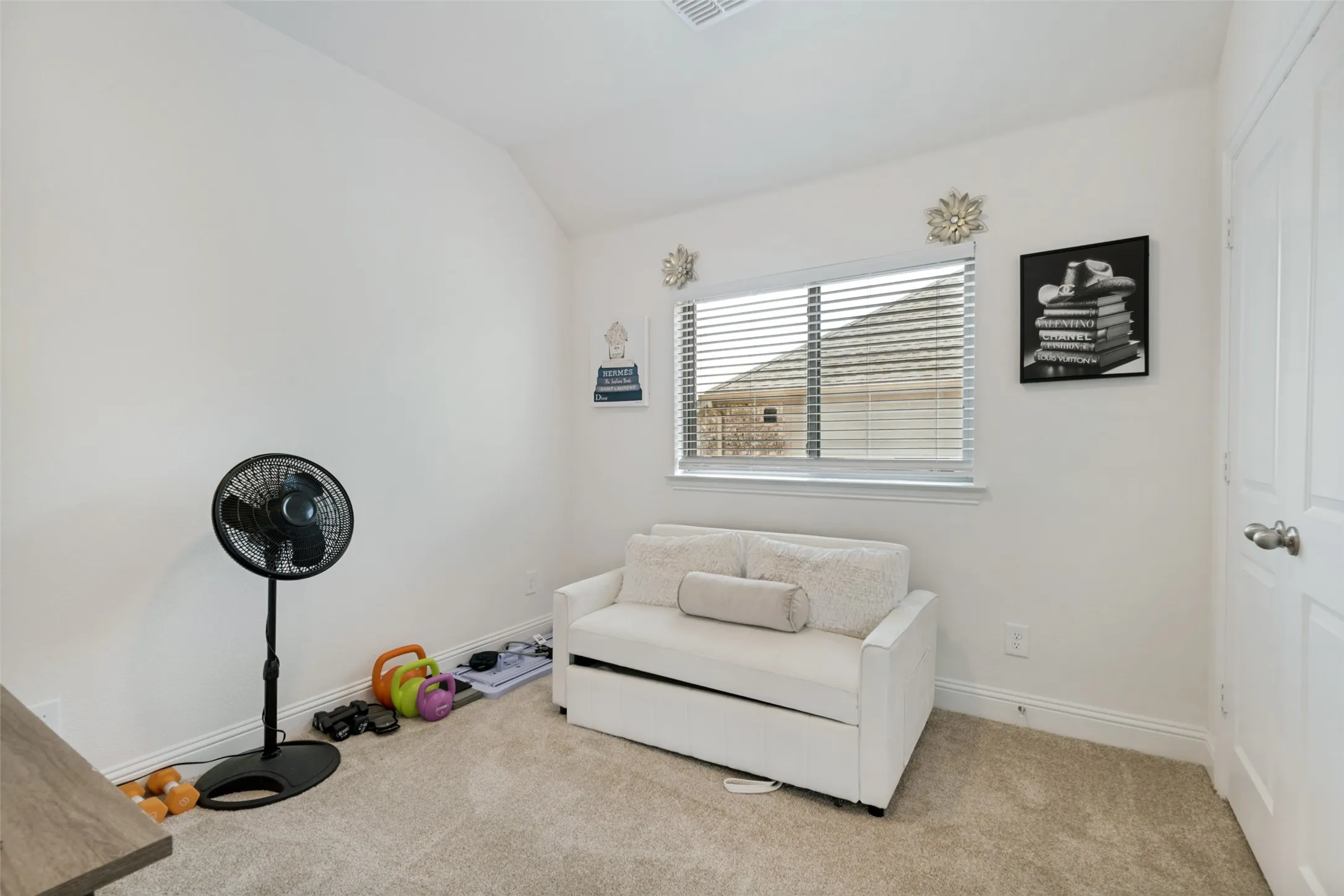 Single Family Residence For Sale in Kaufman County , 3906 Belleview Place, Crandall, Texas 75114, 4 Bedroom, 3 Bathroom, 2 Garage spaces, 2,272 Sqft, built in 2024, mls#21346251, Real Estate Agent in Crandall, Homes For Sale in Kaufman county, Homes For Sale in Crandall, Realtor in Crandall Texas, Real Estate Brokerage Independent Realty Texas, Luminita Cordes Realtor