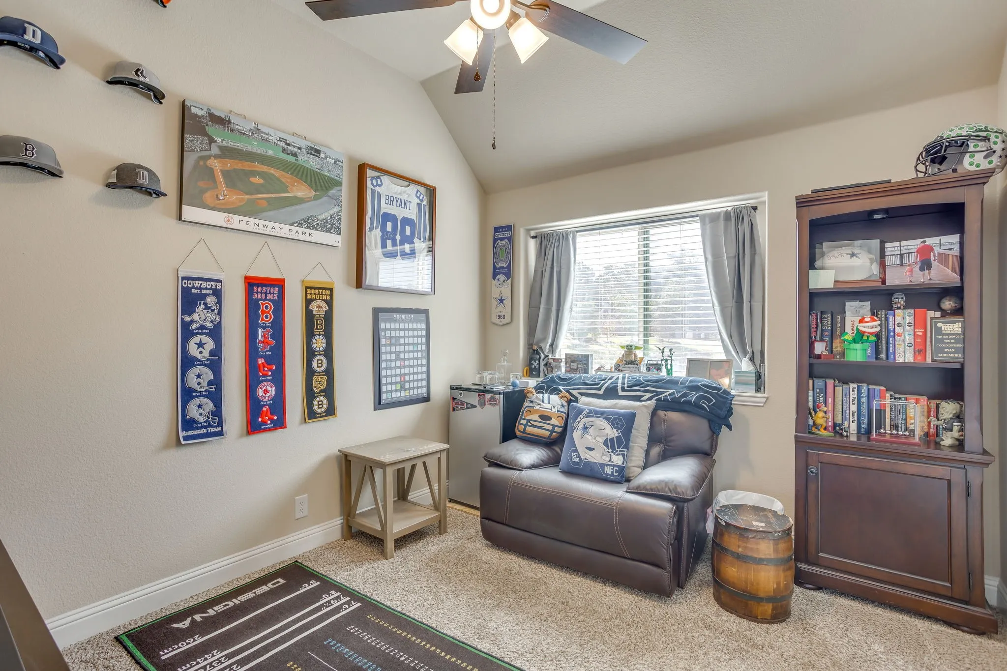 Single Family Residence For Sale in Parker County , 106 Hannah Court, Weatherford, Texas 76085, 4 Bedroom, 2 Bathroom, 2 Garage spaces, 1,879 Sqft, built in 2016, mls#21344035, Real Estate Agent in Weatherford, Homes For Sale in Parker county, Homes For Sale in Weatherford, Realtor in Weatherford Texas, Real Estate Brokerage Independent Realty Texas, Luminita Cordes Realtor