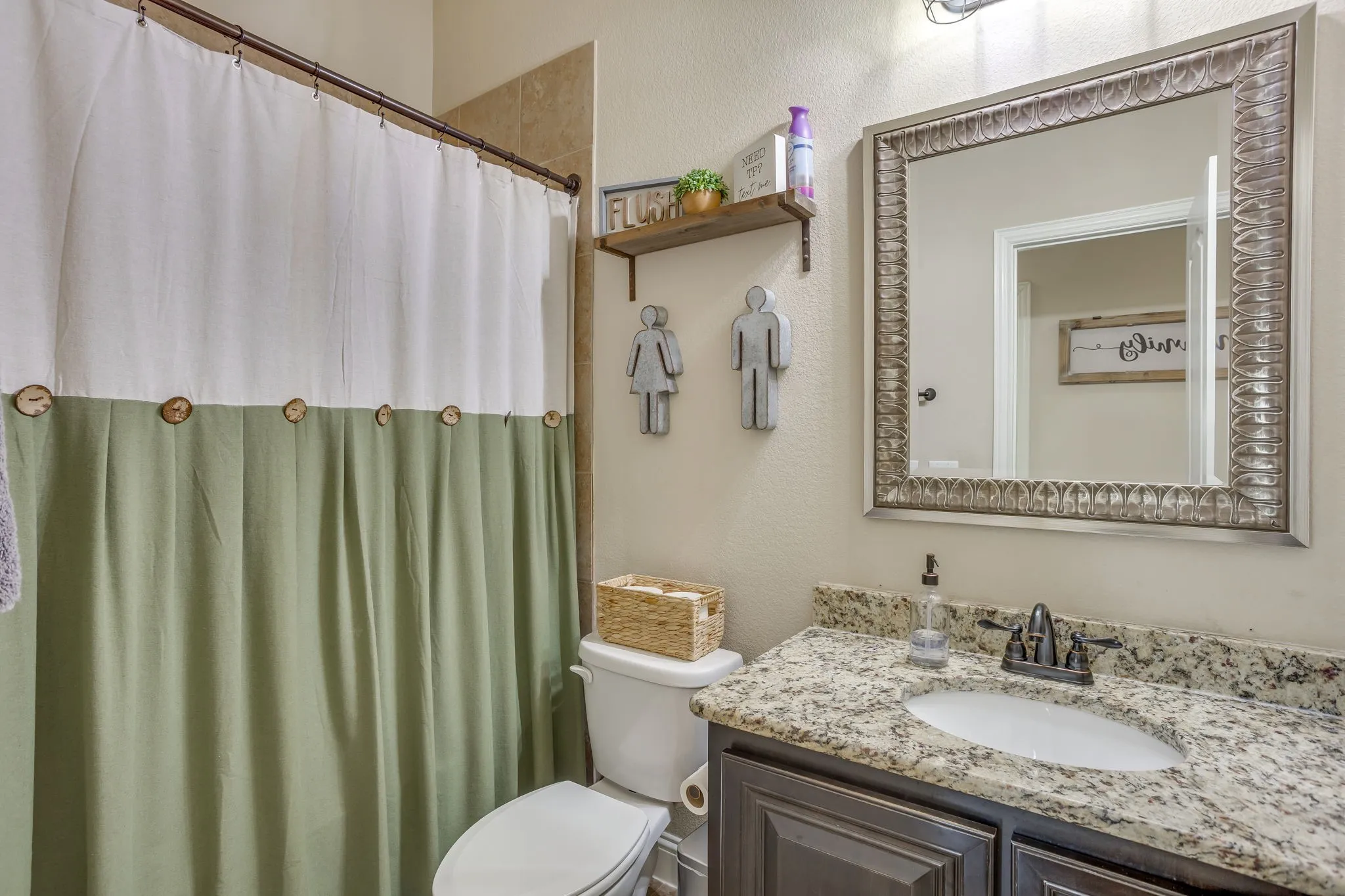 Single Family Residence For Sale in Parker County , 106 Hannah Court, Weatherford, Texas 76085, 4 Bedroom, 2 Bathroom, 2 Garage spaces, 1,879 Sqft, built in 2016, mls#21344035, Real Estate Agent in Weatherford, Homes For Sale in Parker county, Homes For Sale in Weatherford, Realtor in Weatherford Texas, Real Estate Brokerage Independent Realty Texas, Luminita Cordes Realtor