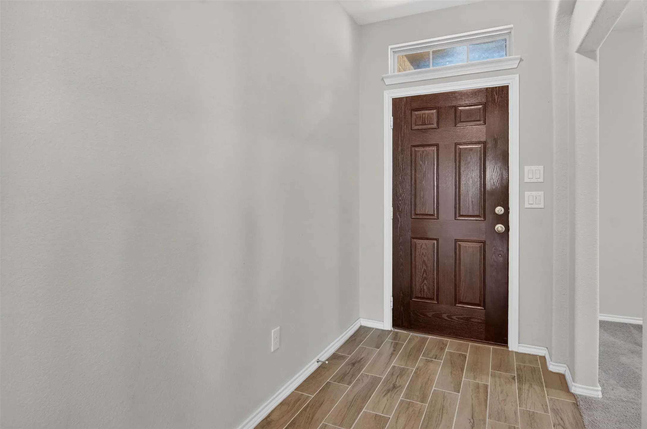 Single Family Residence For Sale in Tarrant County , 1220 Beestone Drive, Saginaw, Texas 76131, 4 Bedroom, 3 Bathroom, 3 Garage spaces, 3,001 Sqft, built in 2018, mls#21345177, Real Estate Agent in Saginaw, Homes For Sale in Tarrant county, Homes For Sale in Saginaw, Realtor in Saginaw Texas, Real Estate Brokerage Independent Realty Texas, Luminita Cordes Realtor