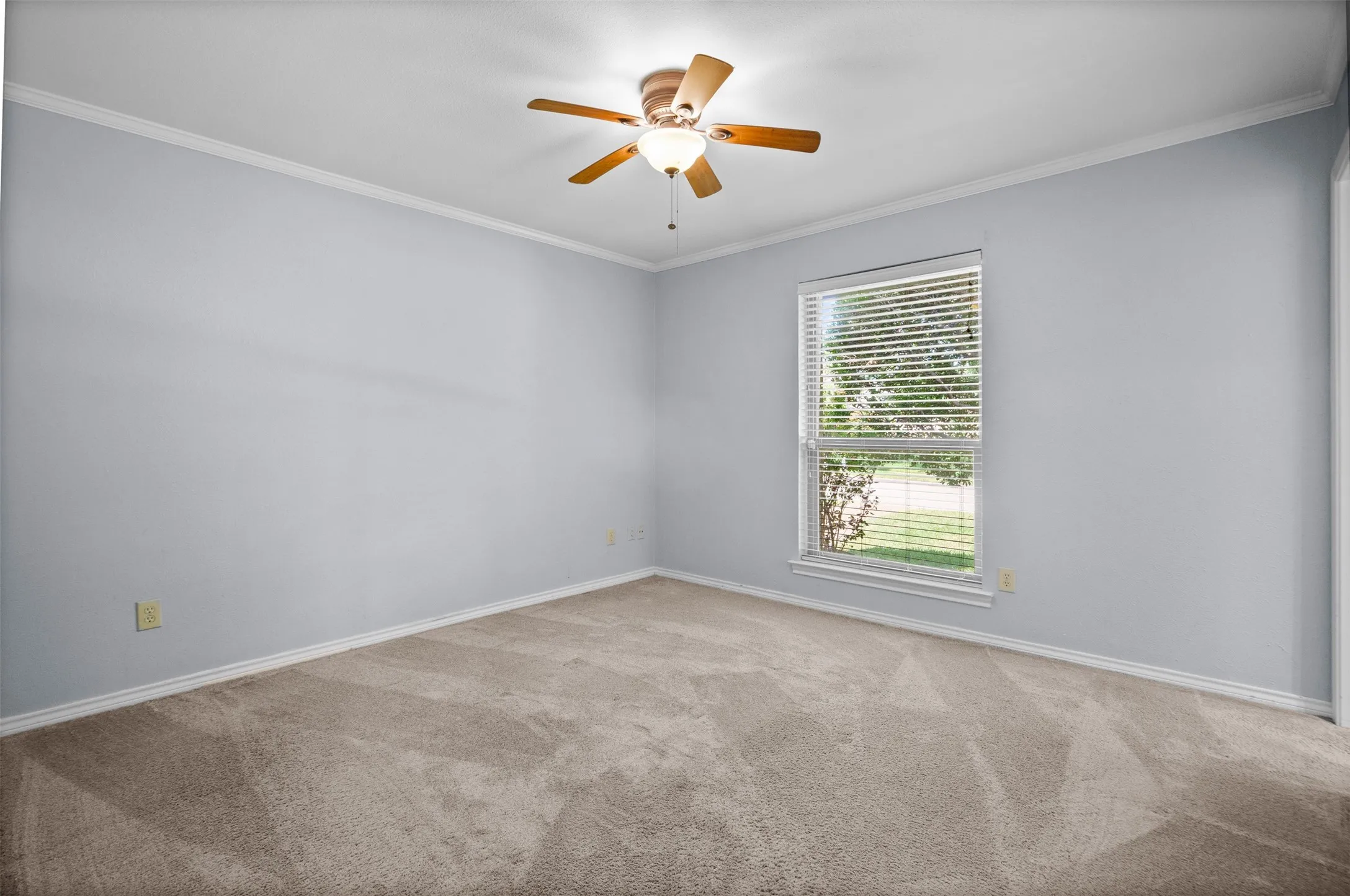 Bedroom 1 with Jack & Jill bathroom