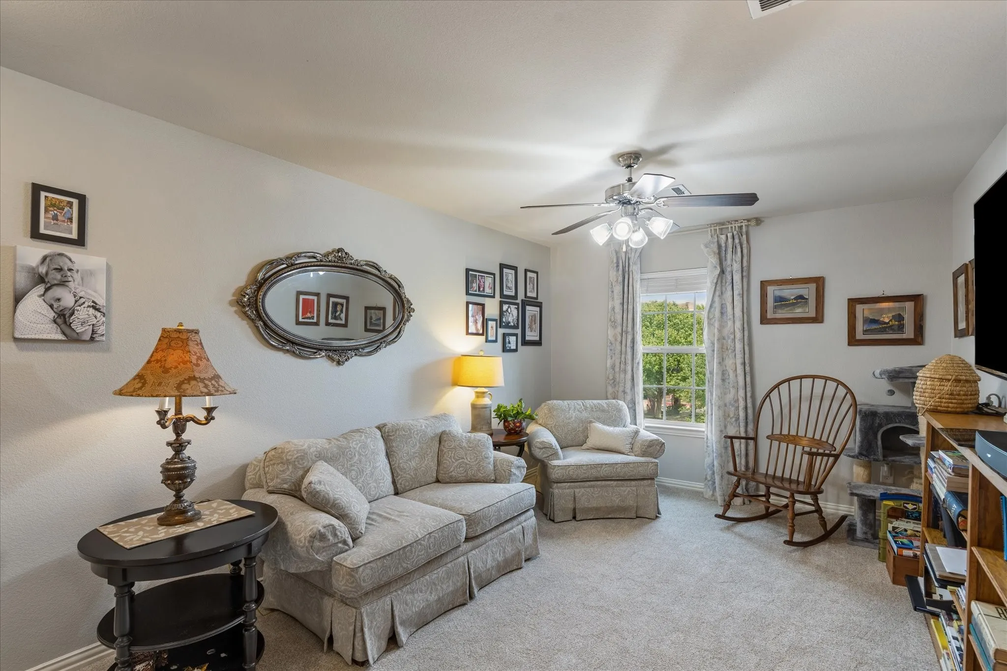 Second living area upstairs for the kids or perfect for mutigenerational living