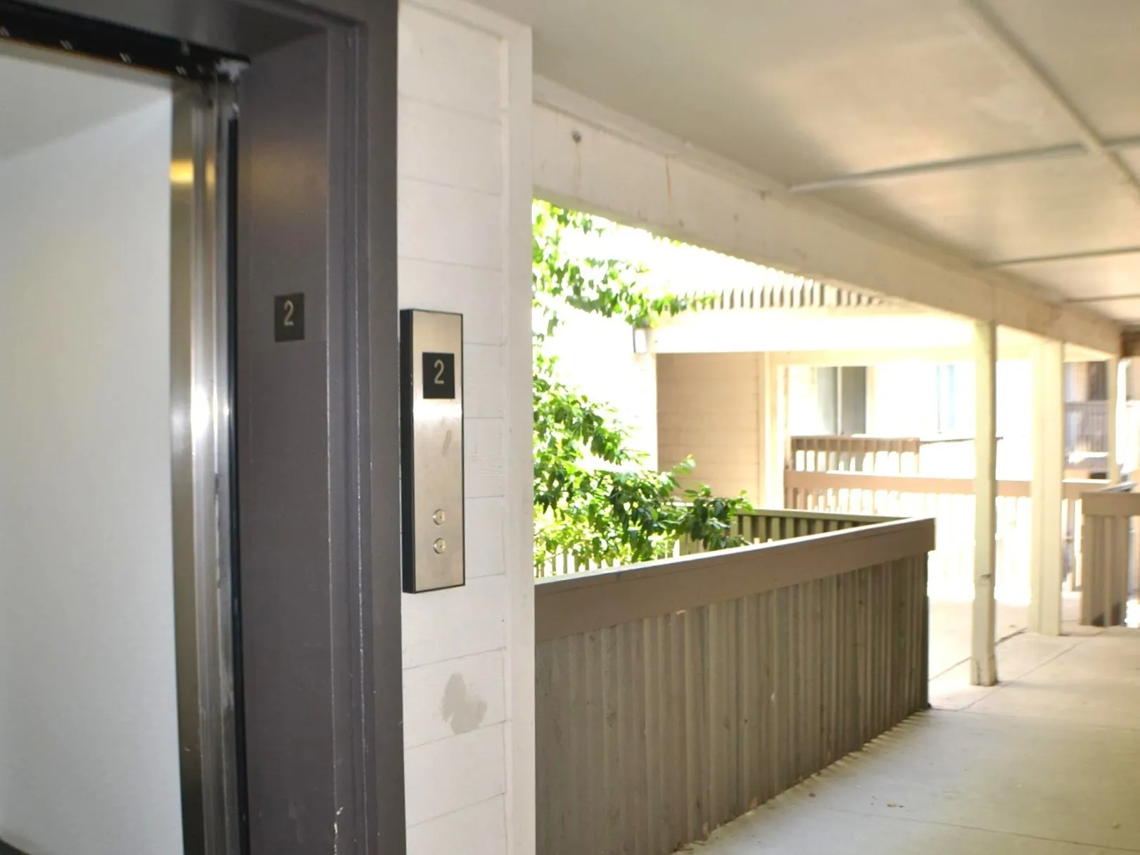 Condominium For Rent in Dallas County , 4859 Cedar Springs Road 255, Dallas, Texas 75219, 1 Bedroom, 1 Bathroom, Garage spaces, 665 Sqft, built in 1970, mls#21346272, Real Estate Agent in Dallas, Homes For Rent in Dallas county, Homes For Rent in Dallas, Realtor in Dallas Texas, Real Estate Brokerage Independent Realty Texas, Luminita Cordes Realtor