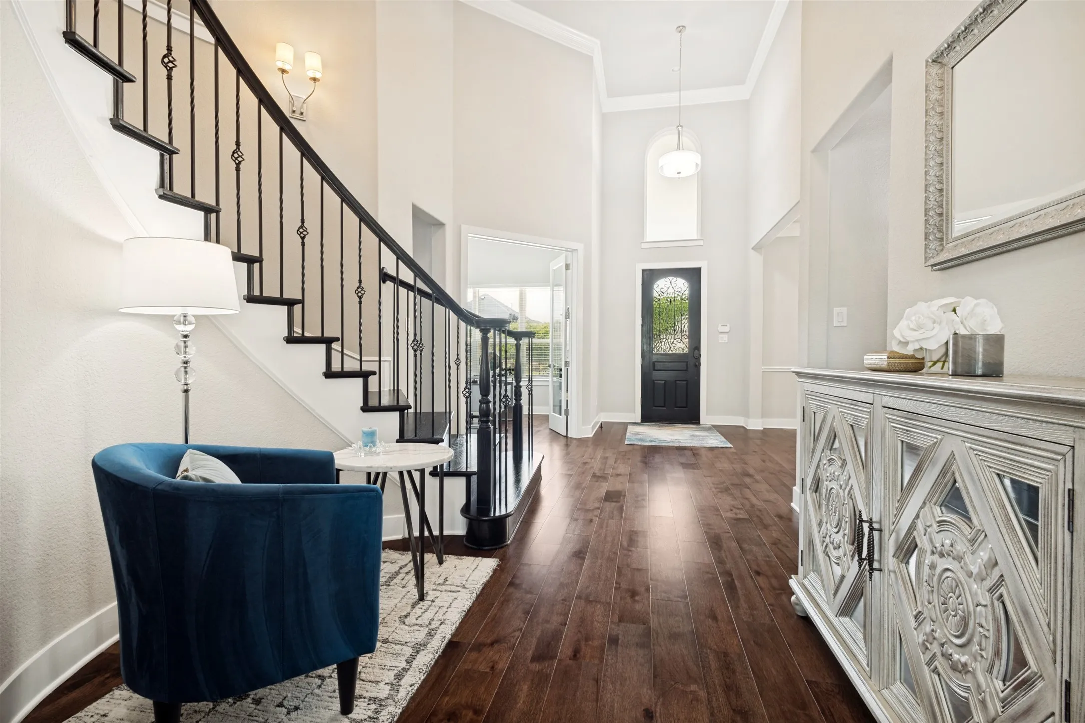Single Family Residence For Sale in Denton County , 6704 Sorrento Lane, Flower Mound, Texas 75077, 4 Bedroom, 5 Bathroom, 3 Garage spaces, 4,656 Sqft, built in 2020, mls#21346277, Real Estate Agent in Flower Mound, Homes For Sale in Denton county, Homes For Sale in Flower Mound, Realtor in Flower Mound Texas, Real Estate Brokerage Independent Realty Texas, Luminita Cordes Realtor