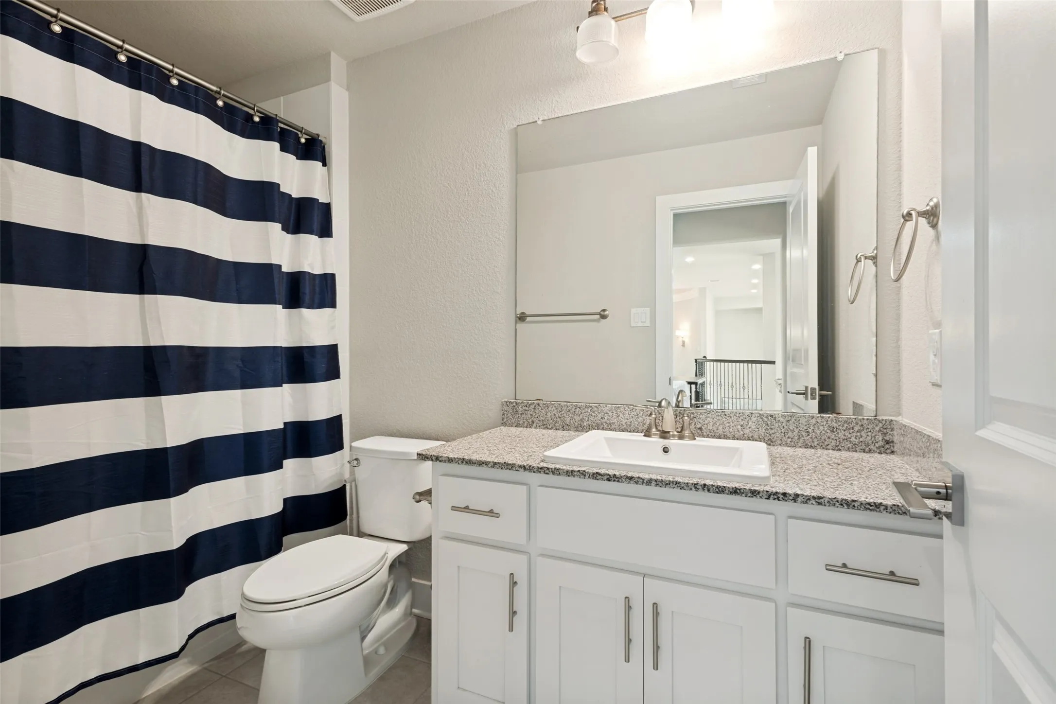 Single Family Residence For Sale in Denton County , 6704 Sorrento Lane, Flower Mound, Texas 75077, 4 Bedroom, 5 Bathroom, 3 Garage spaces, 4,656 Sqft, built in 2020, mls#21346277, Real Estate Agent in Flower Mound, Homes For Sale in Denton county, Homes For Sale in Flower Mound, Realtor in Flower Mound Texas, Real Estate Brokerage Independent Realty Texas, Luminita Cordes Realtor