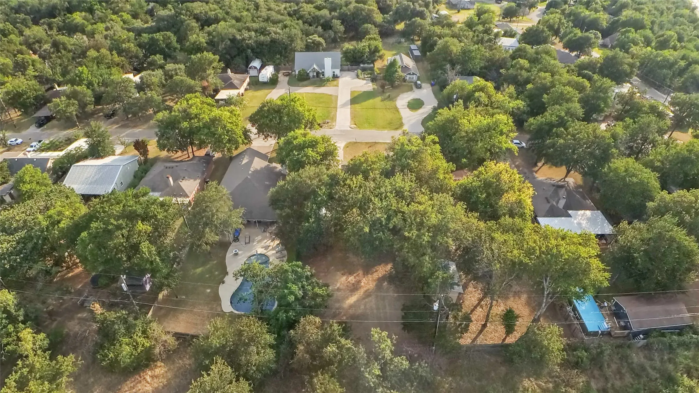 Single Family Residence For Rent in Mc Lennan County , 6301 Sydney Drive, Waco, Texas 76708, 3 Bedrooms, 2 Bathrooms, Garage spaces, 1,524 Sqft, built in 1993, Price $2,000, mls#21346282, Real Estate Agent in Waco, Homes For Rent in Mc Lennan county, Homes For Rent in Waco, Realtor in Waco Texas, Real Estate Brokerage Independent Realty Texas, Luminita Cordes Realtor